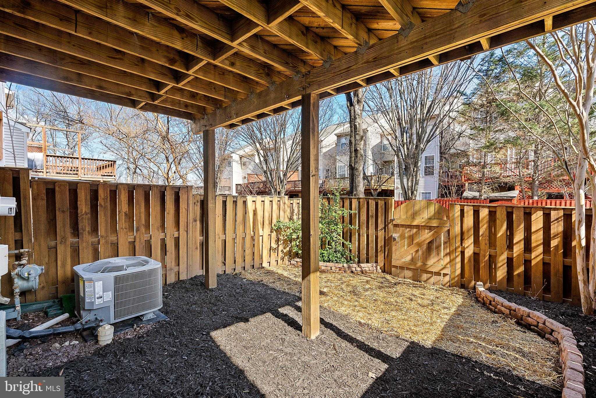 20392 Farmgate Ter photo 53