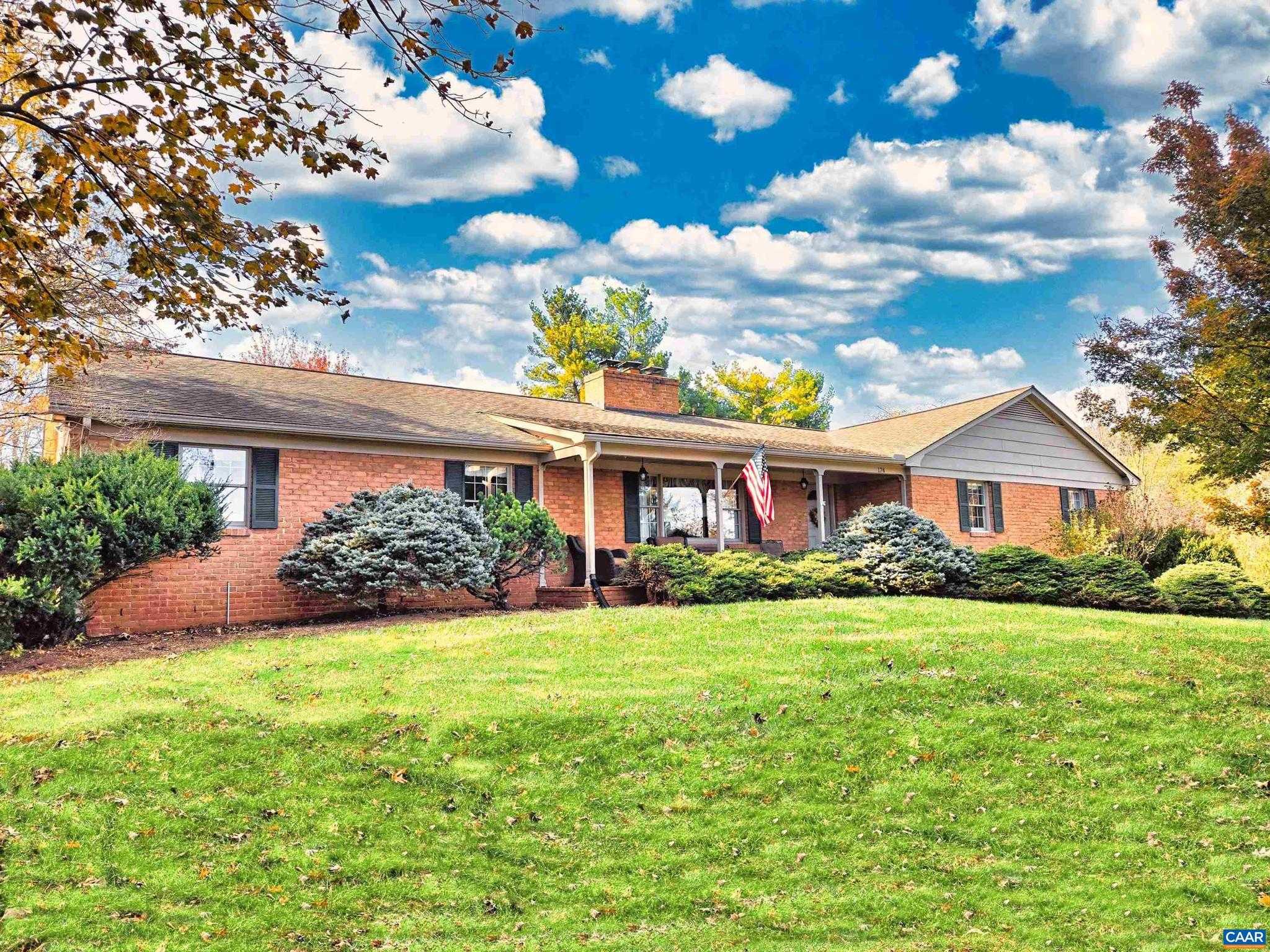 174 Rorrer Cir, Rockingham