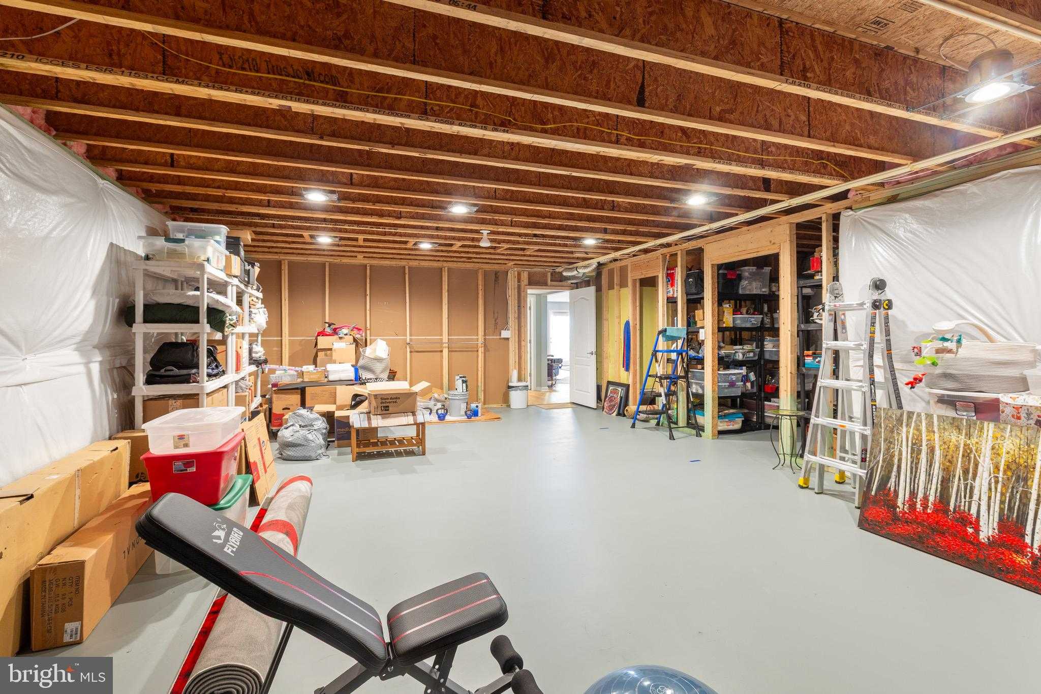 9800 Balls Bluff Dr photo 40