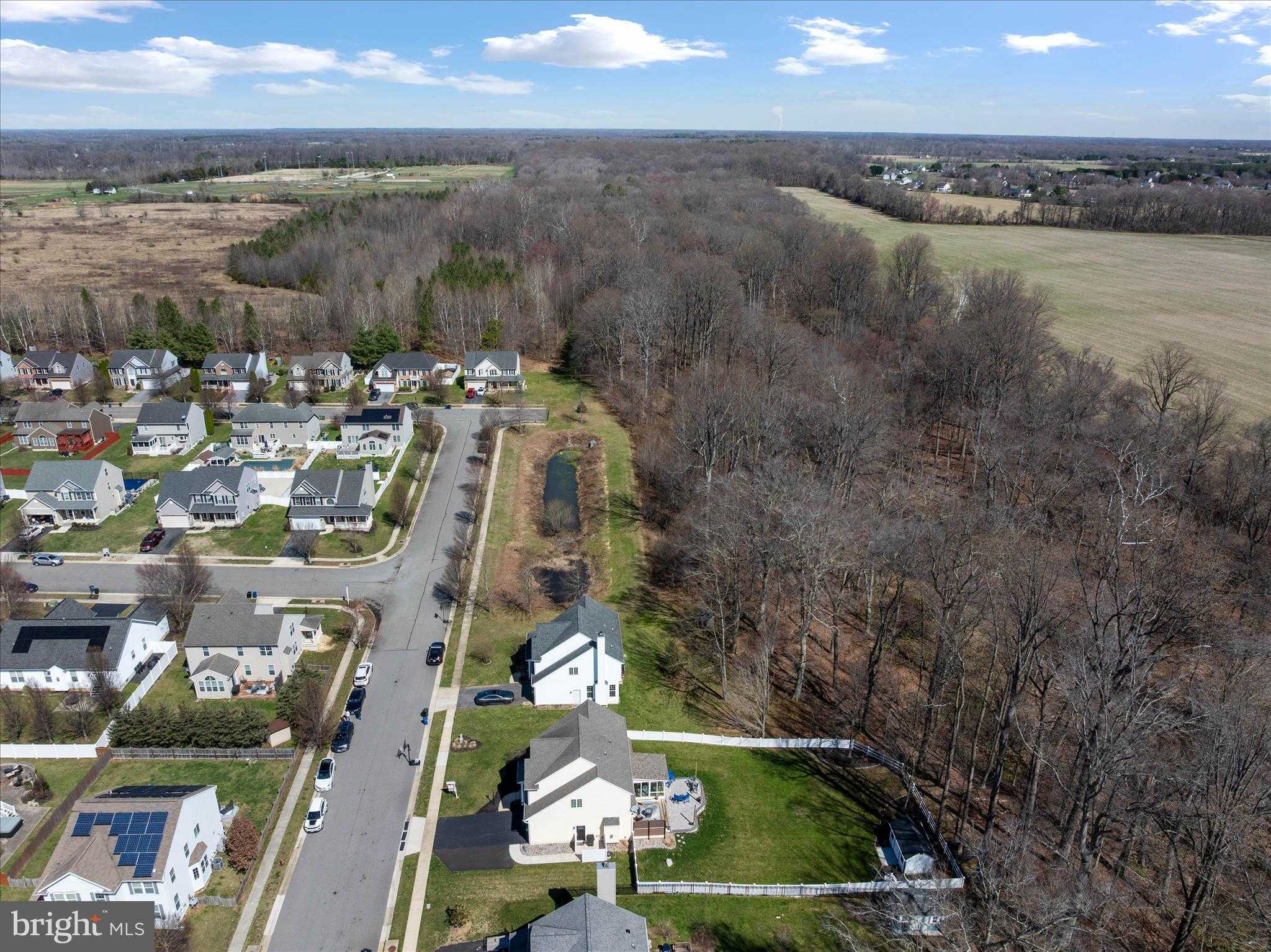 209 N Brook Dr photo 54