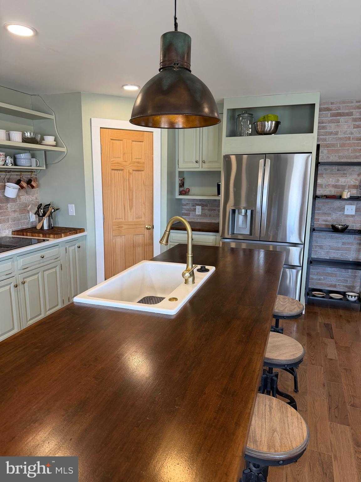 101 Beachside Dr photo 13