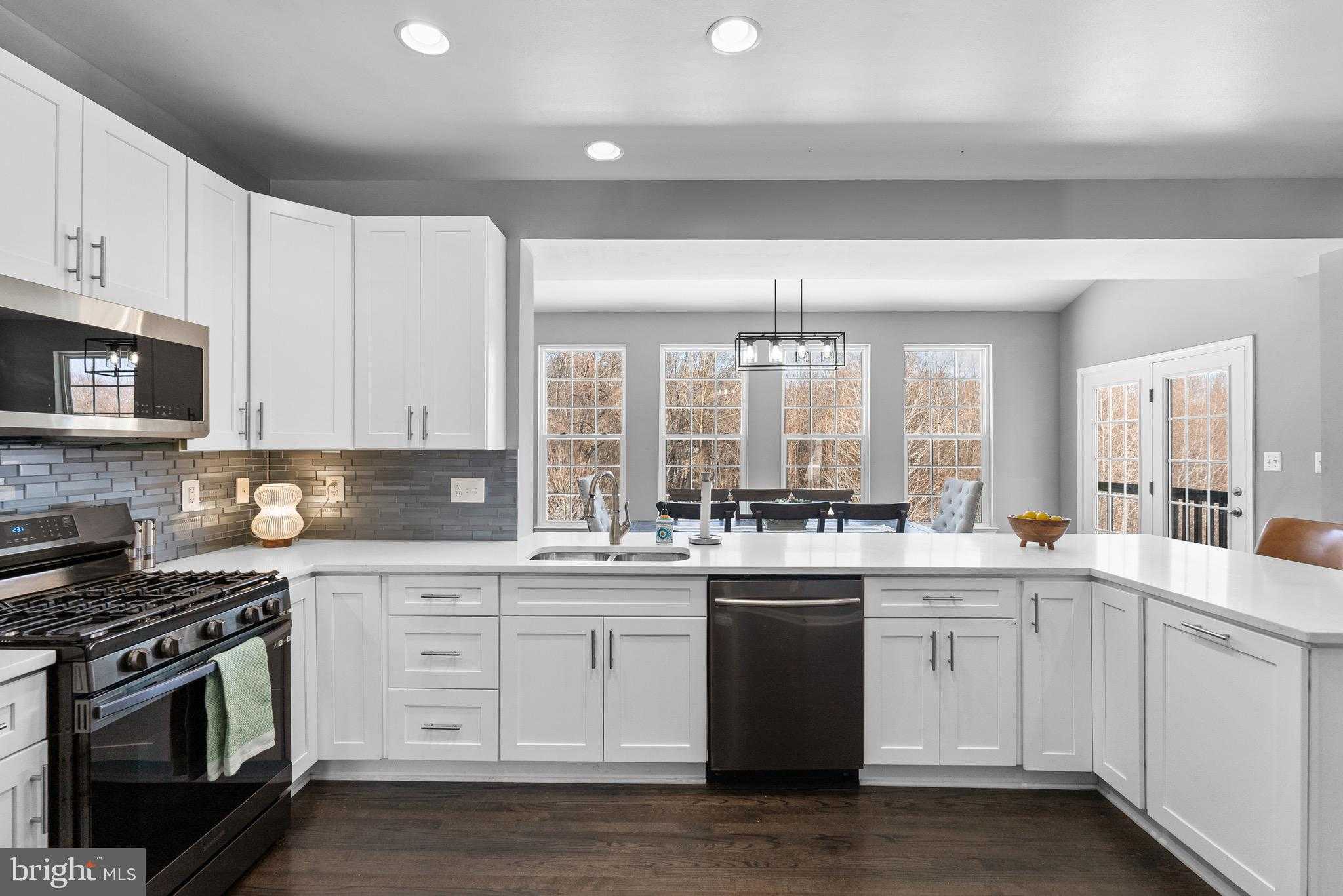 1806 Orchard Hill Dr photo 8