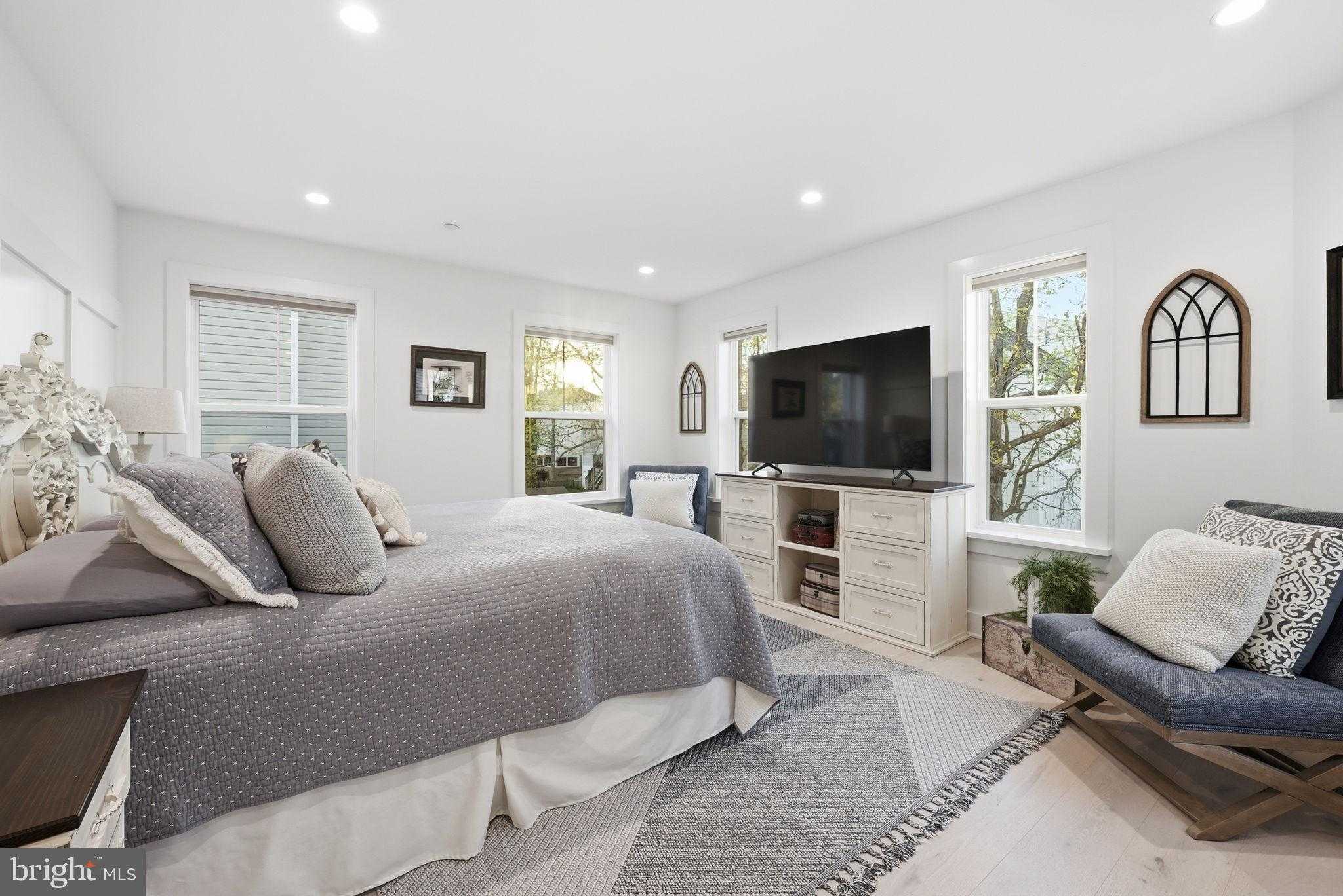 1422 Howard Rd photo 16