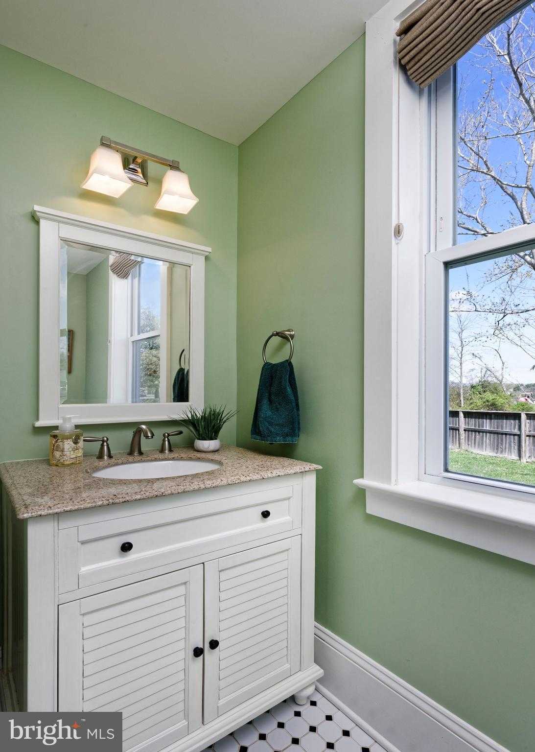 4048 Rectortown Rd photo 17