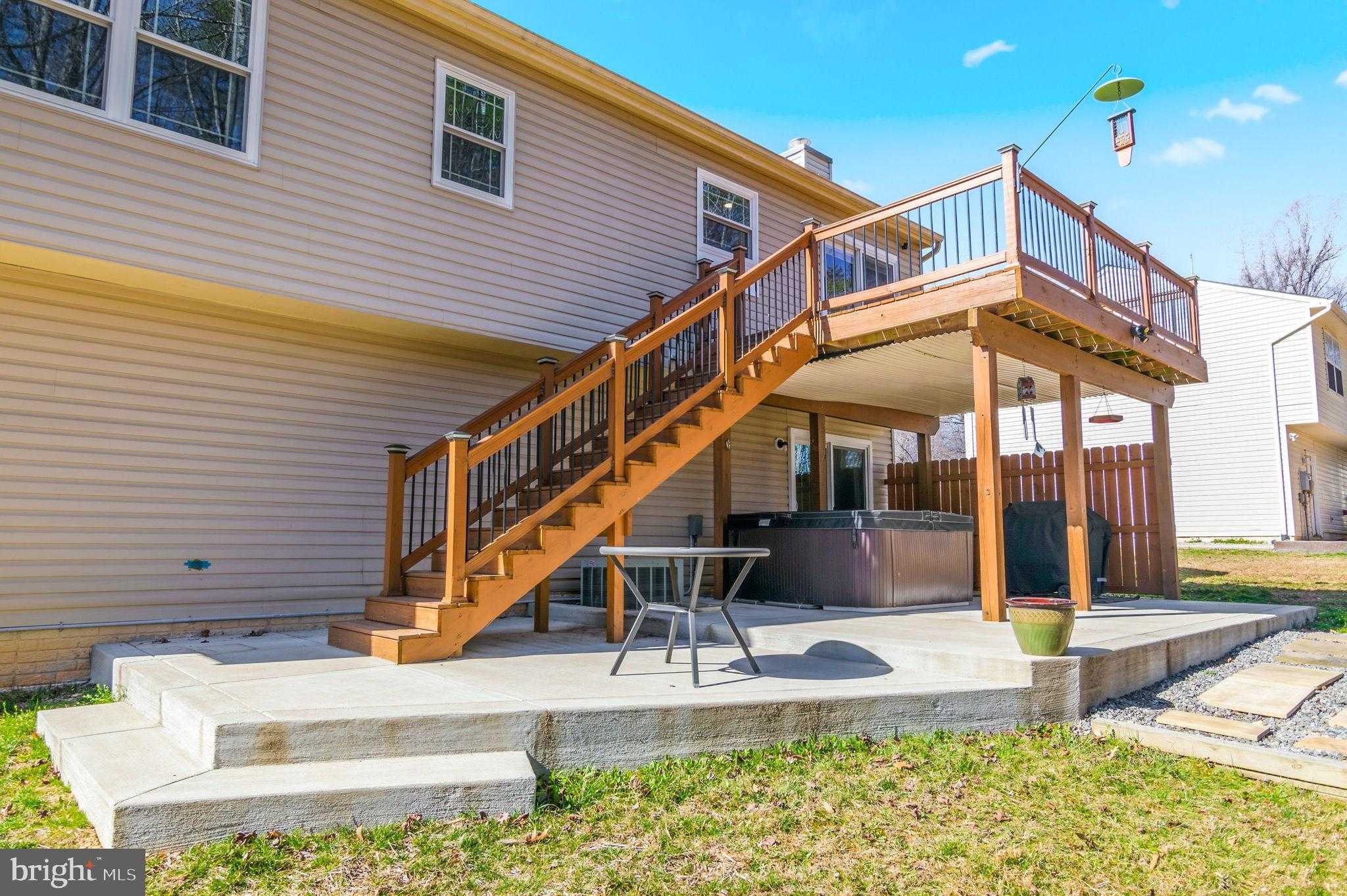 11205 Surry Woods CT photo 36