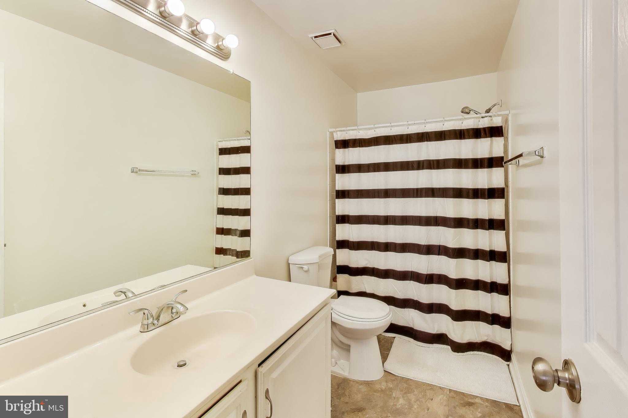 204 College Station Dr photo 22