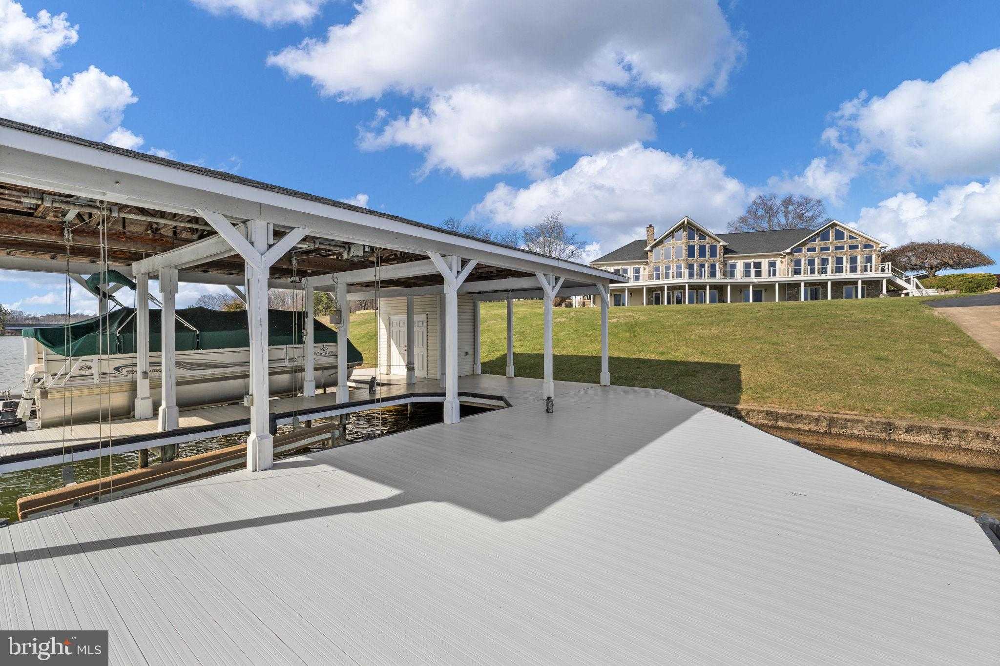 6109 Lake Front Way photo 12