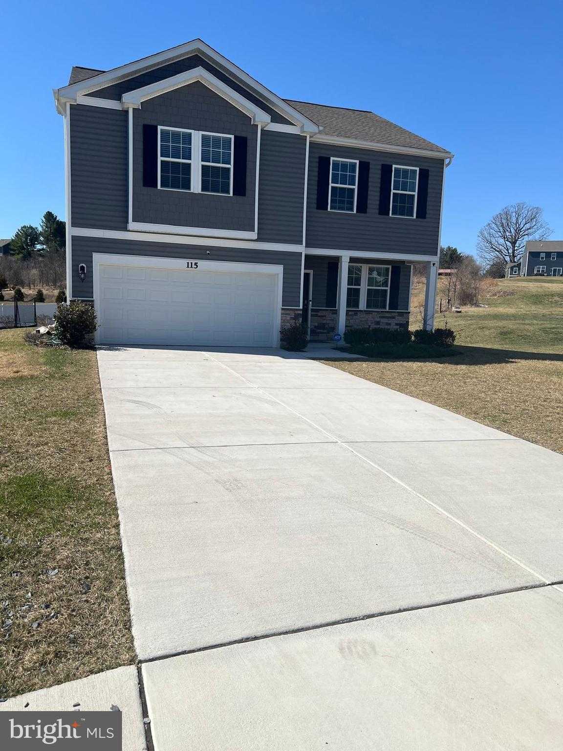 115 Bell Tower Ln photo 2