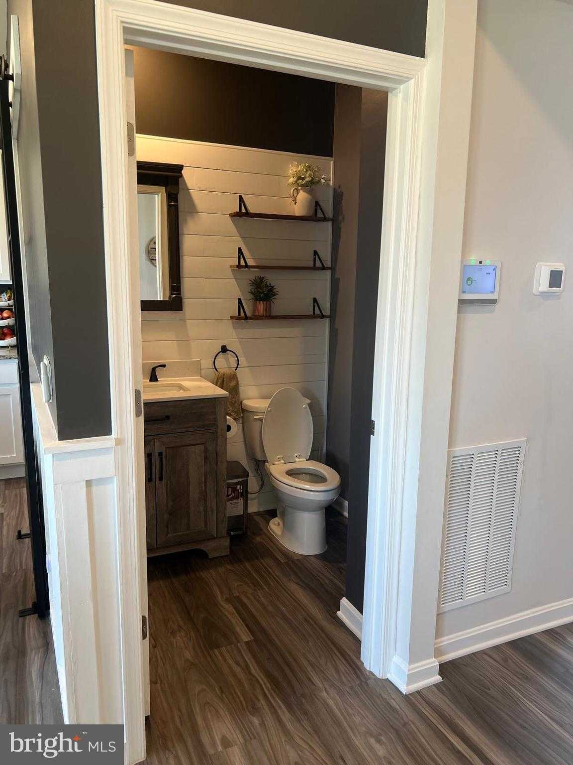 115 Bell Tower Ln photo 7