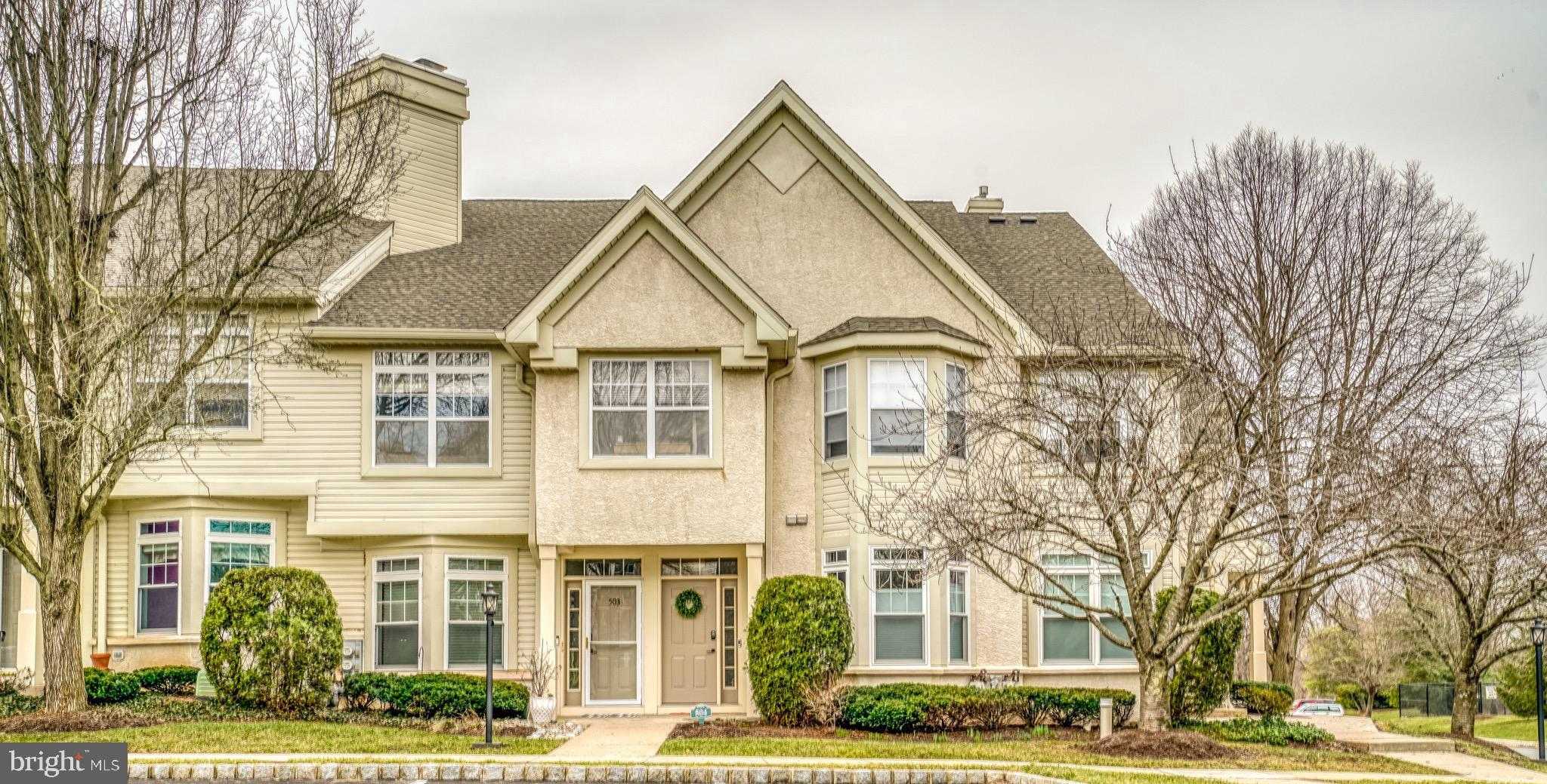 504 Dresher Woods Dr, Dresher