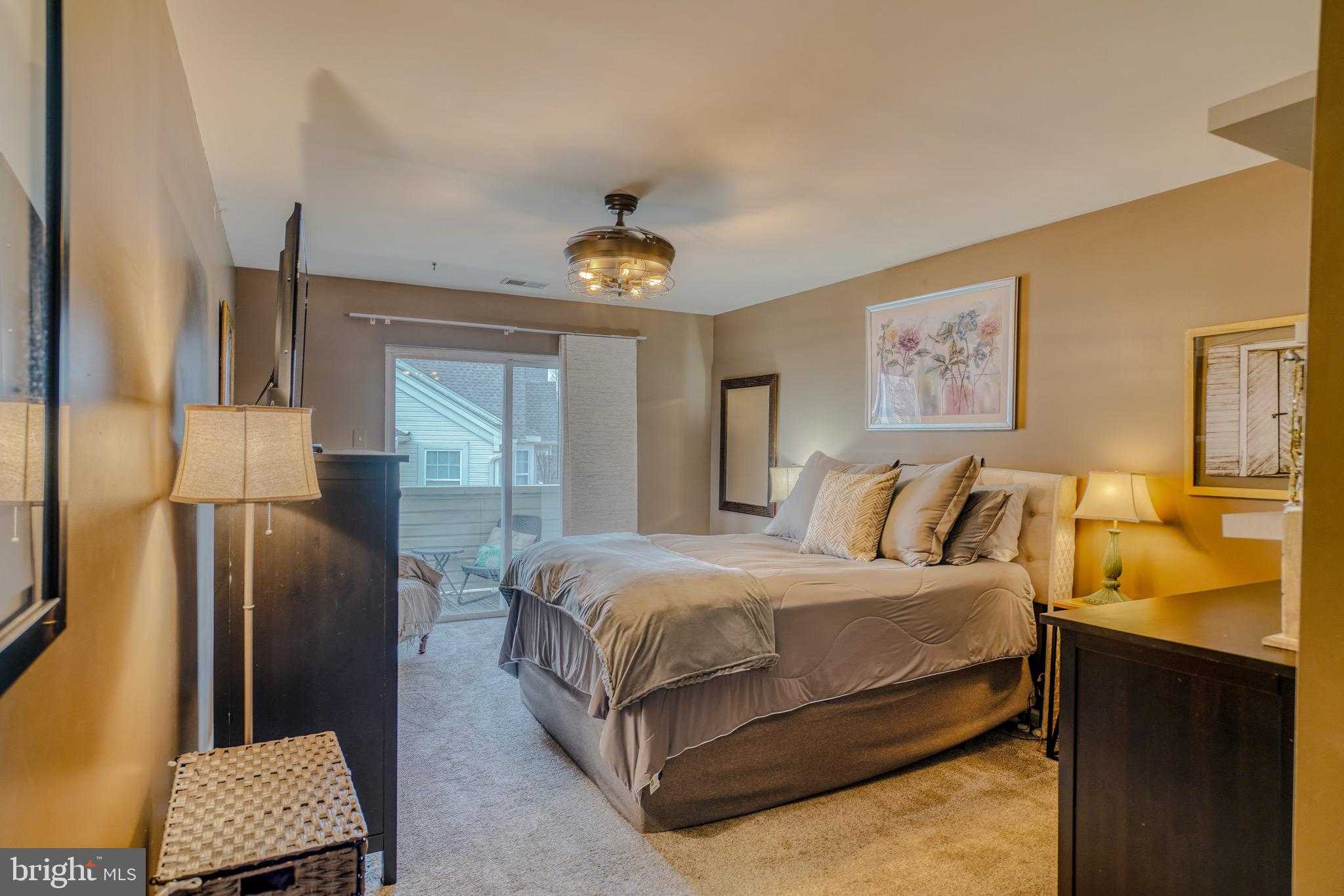 504 Dresher Woods Dr photo 21