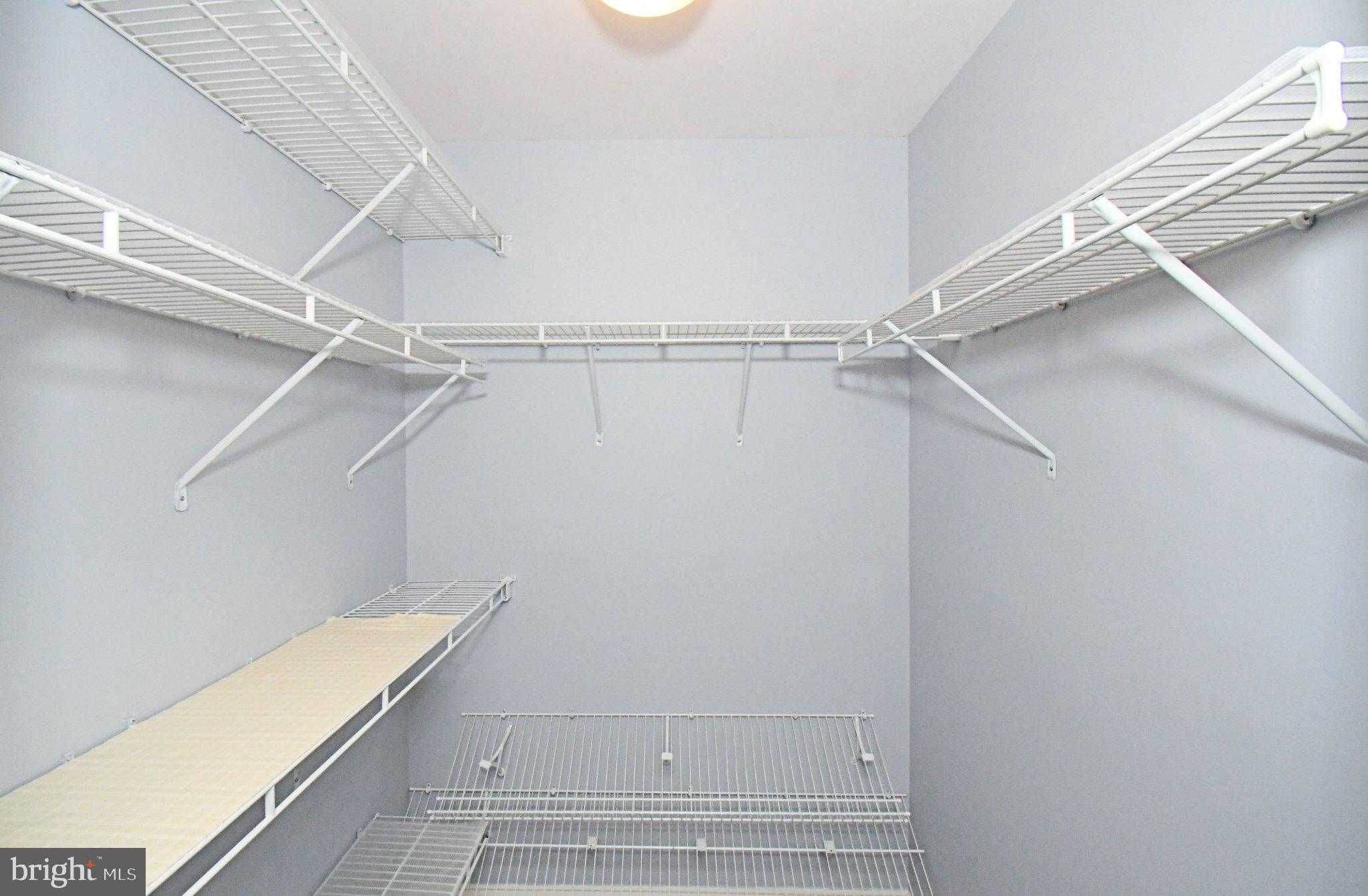 215 Dorchester Dr photo 39