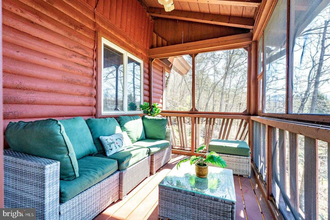 1660 Canoe River Dr photo 5