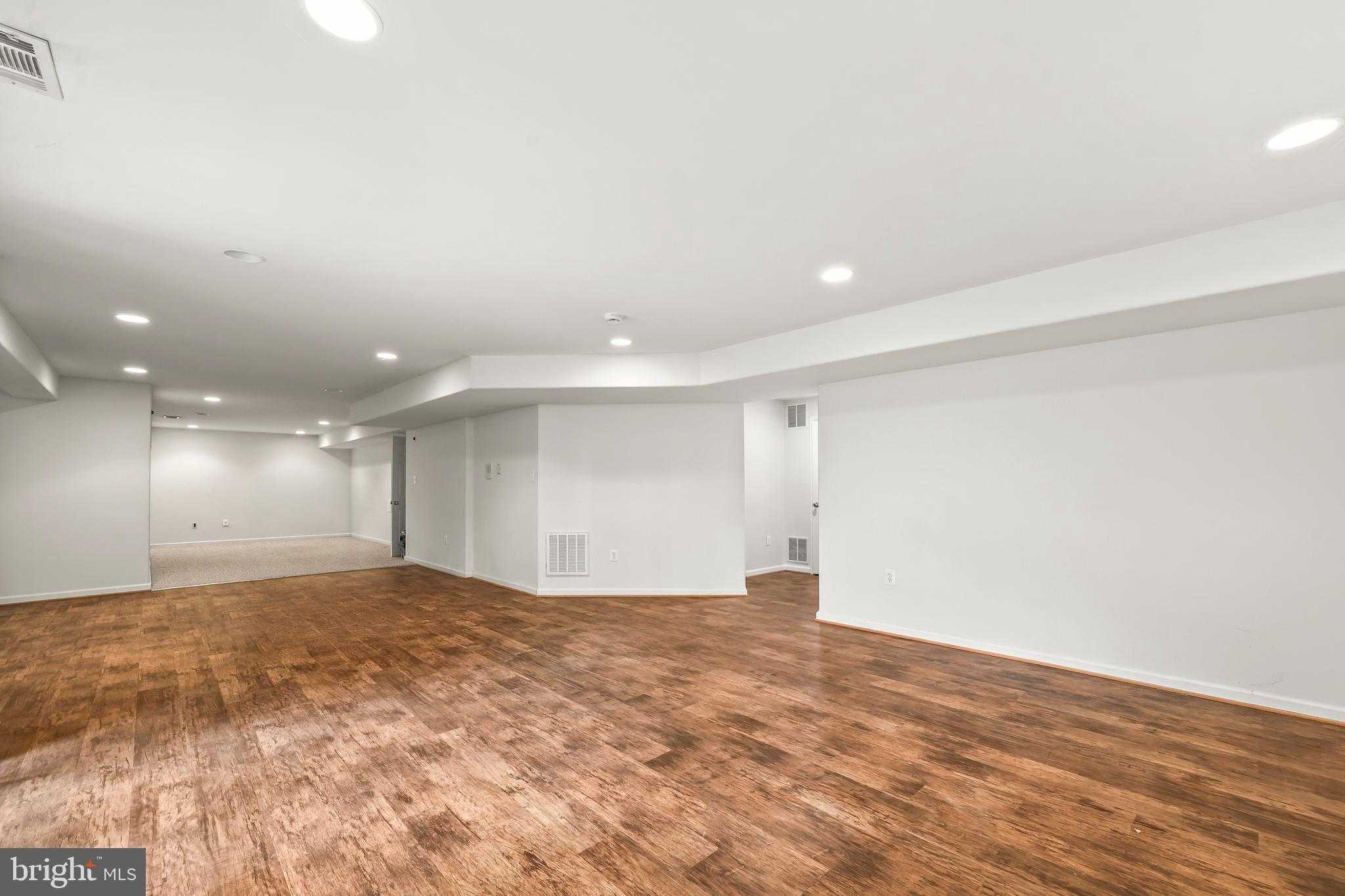 15 Saint Adams Dr photo 35