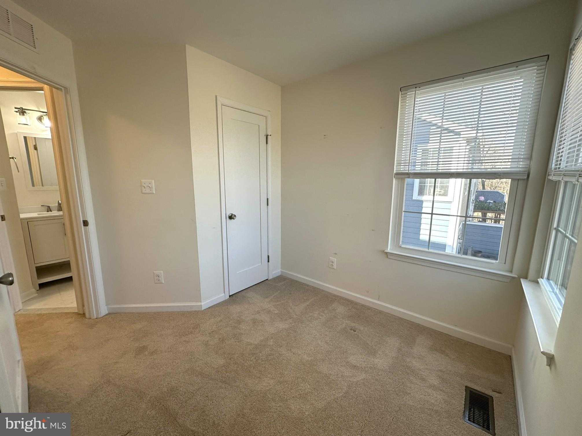 4820 Dorsey Hall Dr Unit 1 photo 10