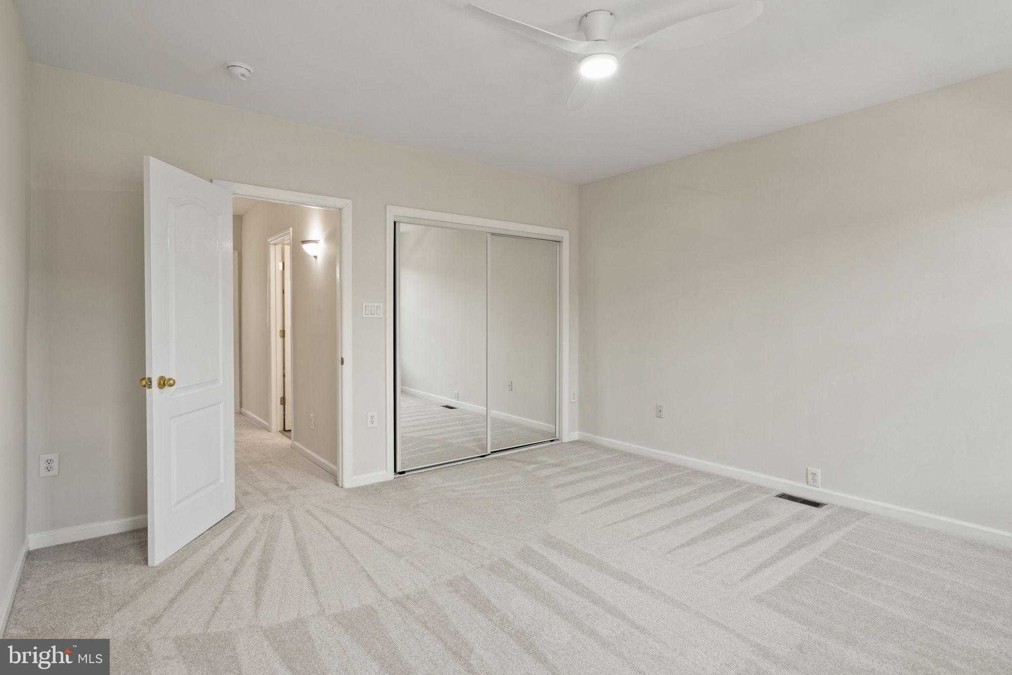 2308 S Chadwick St photo 14