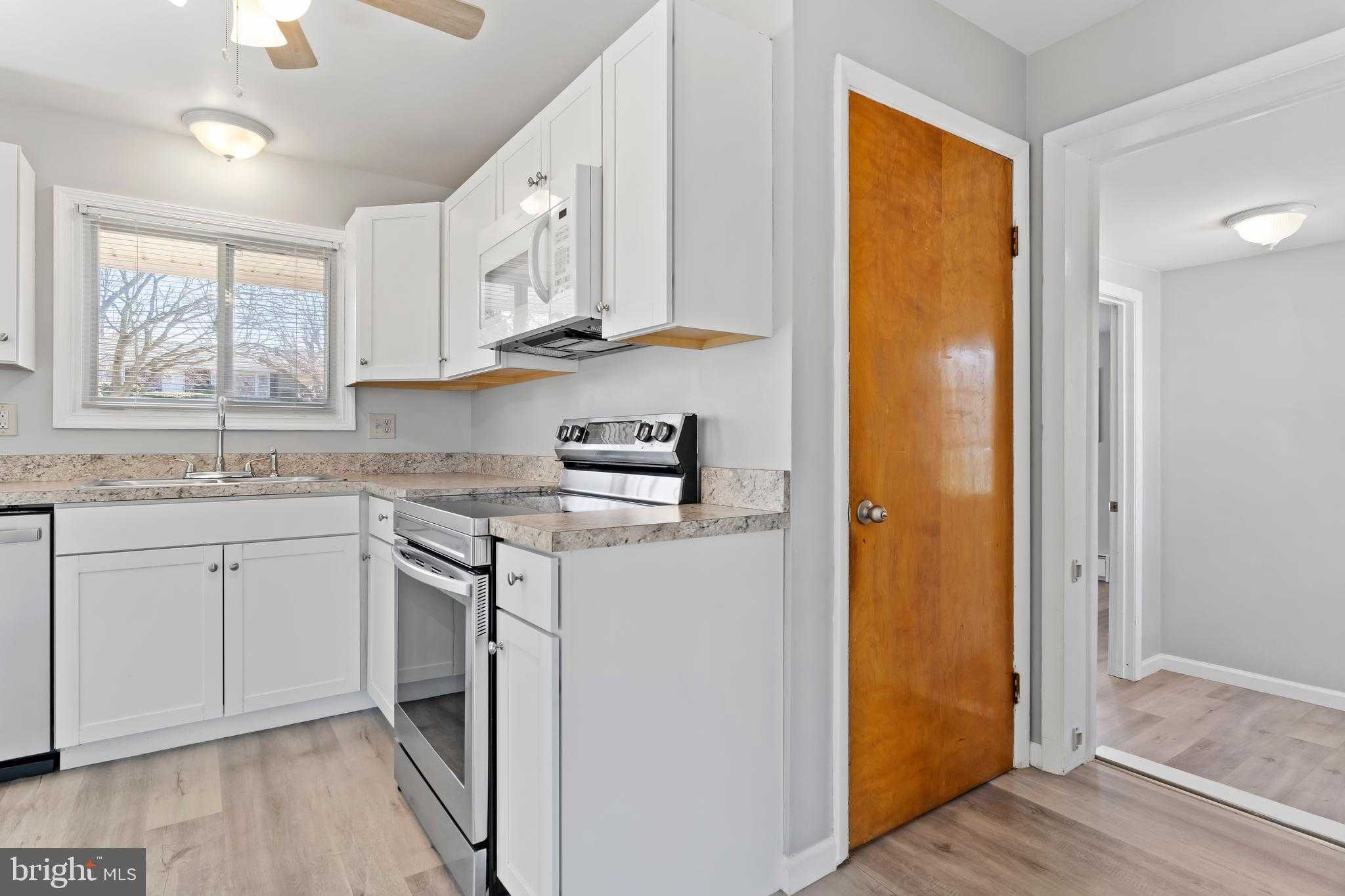 543 Magaro Rd photo 7