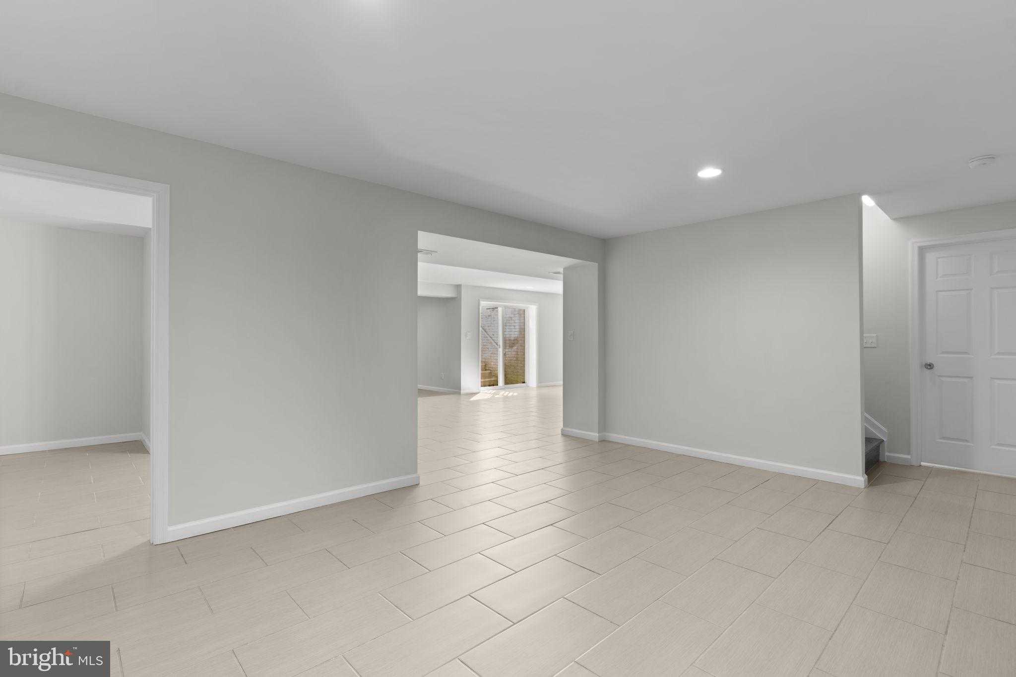 1413 Della Way photo 42