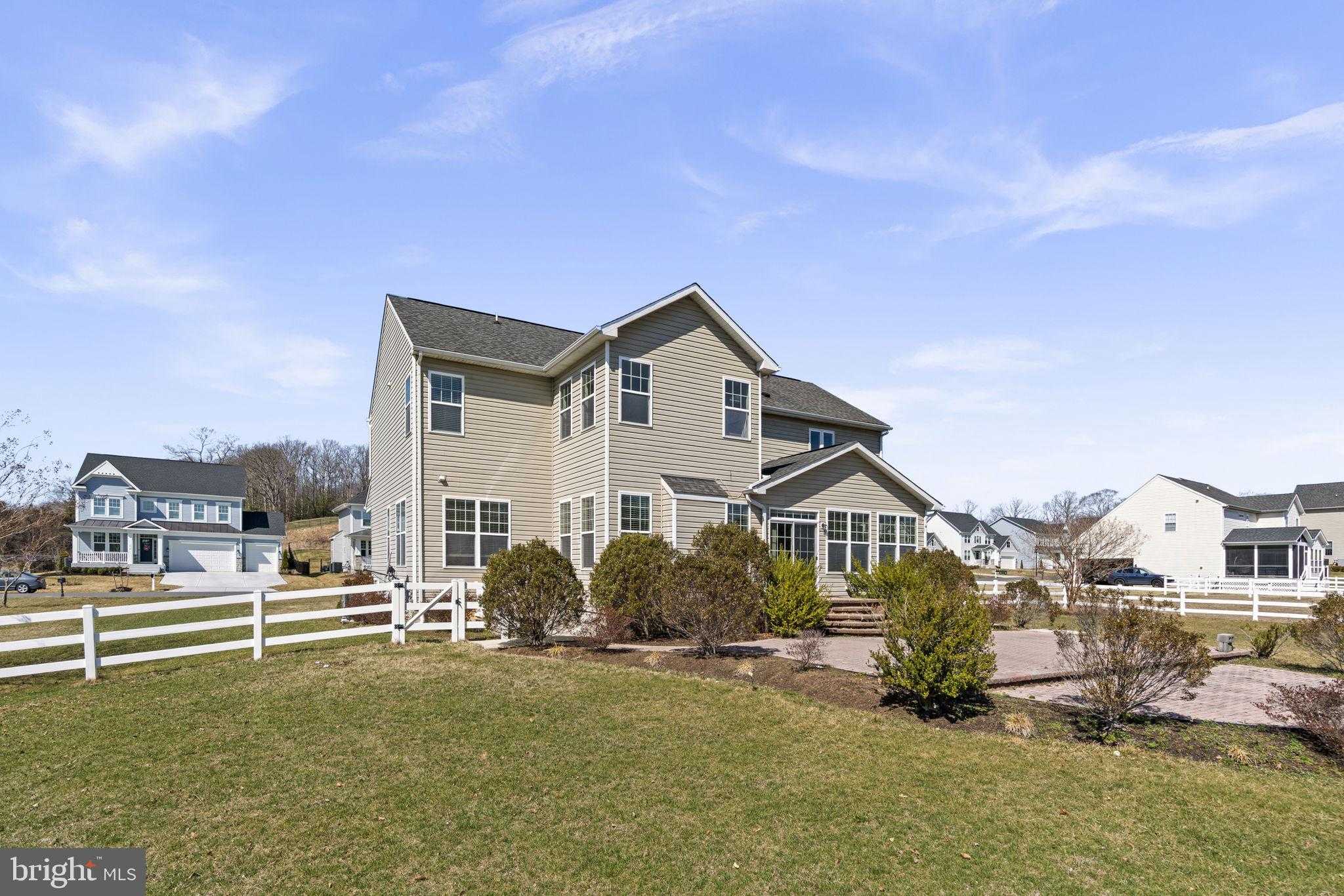 1413 Della Way photo 59