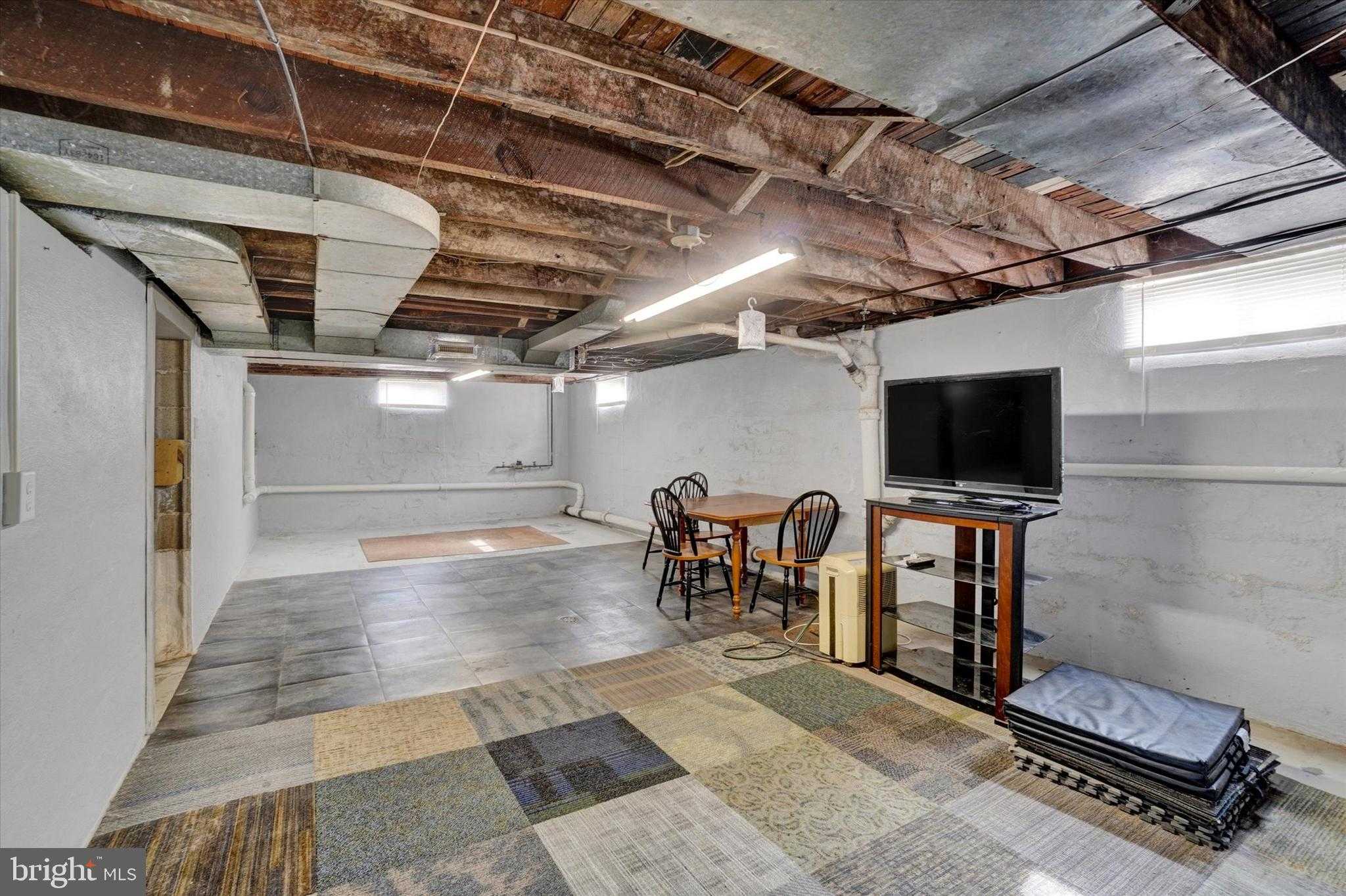 2311 Tower Dr photo 23