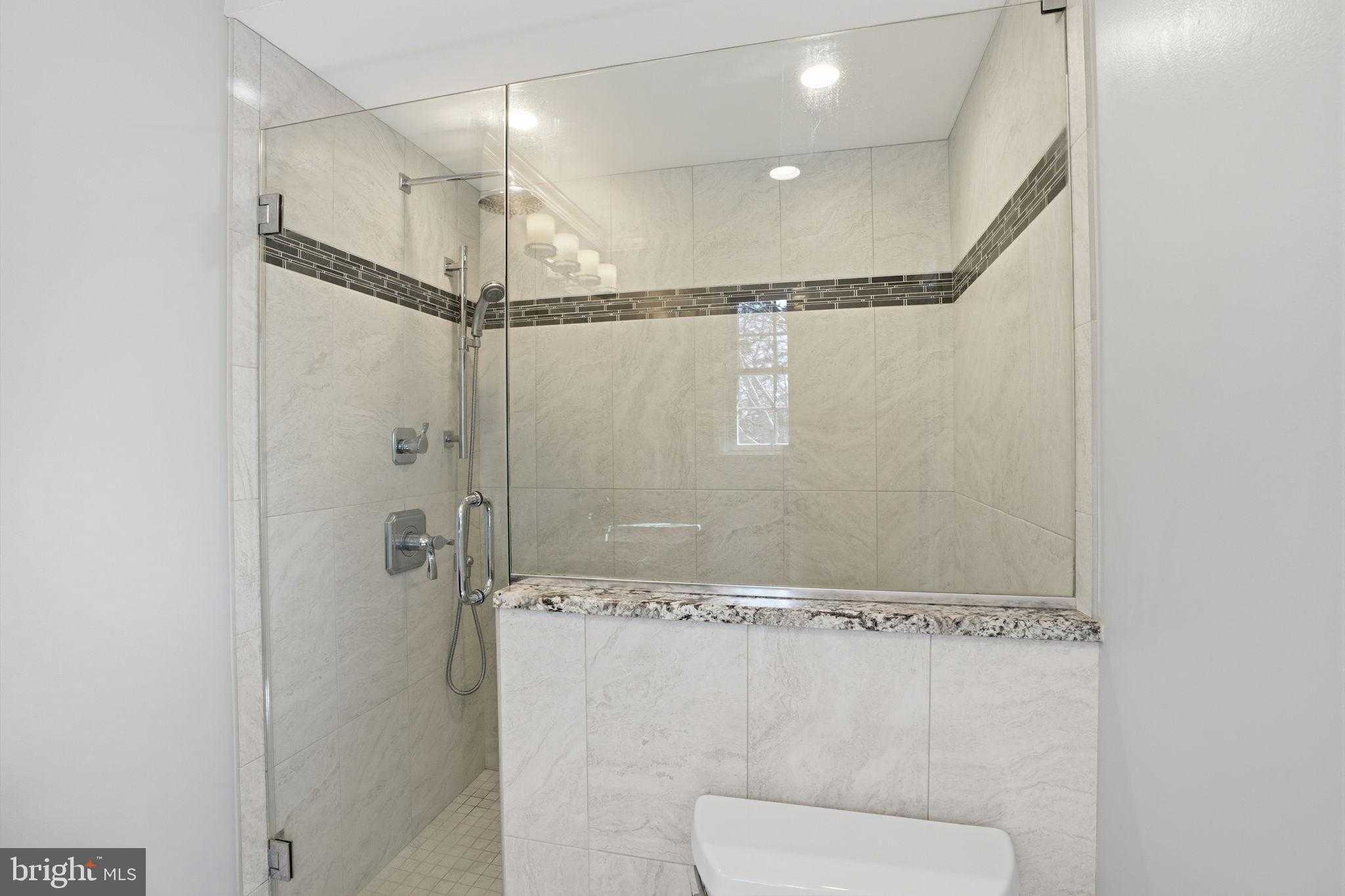 283 Greenview Rd photo 29