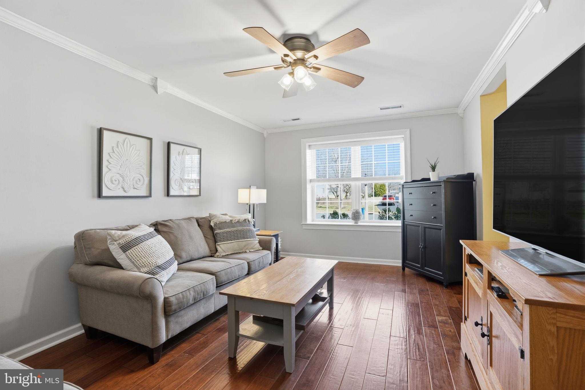 283 Greenview Rd photo 6