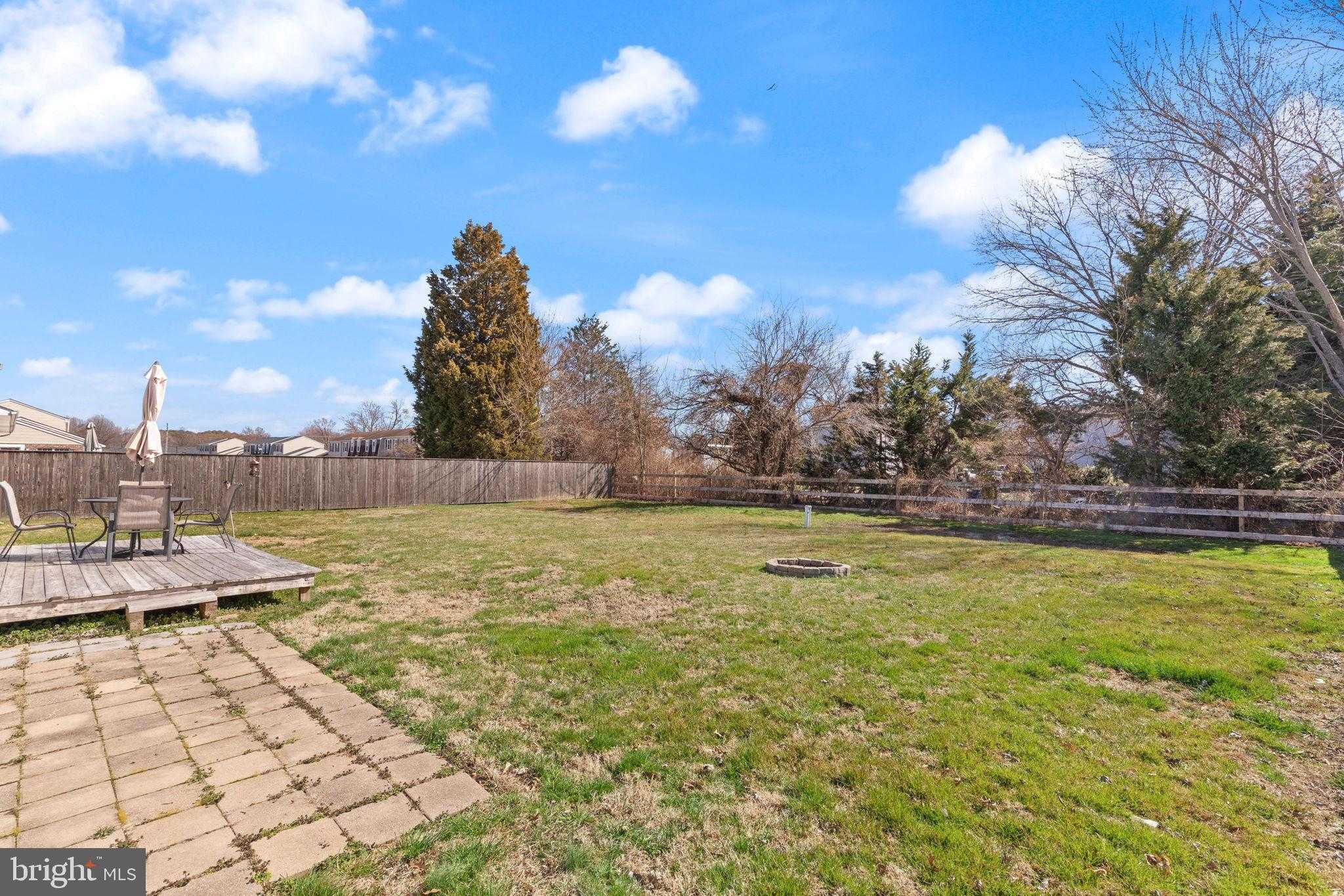 1838 Sherman Dr photo 26