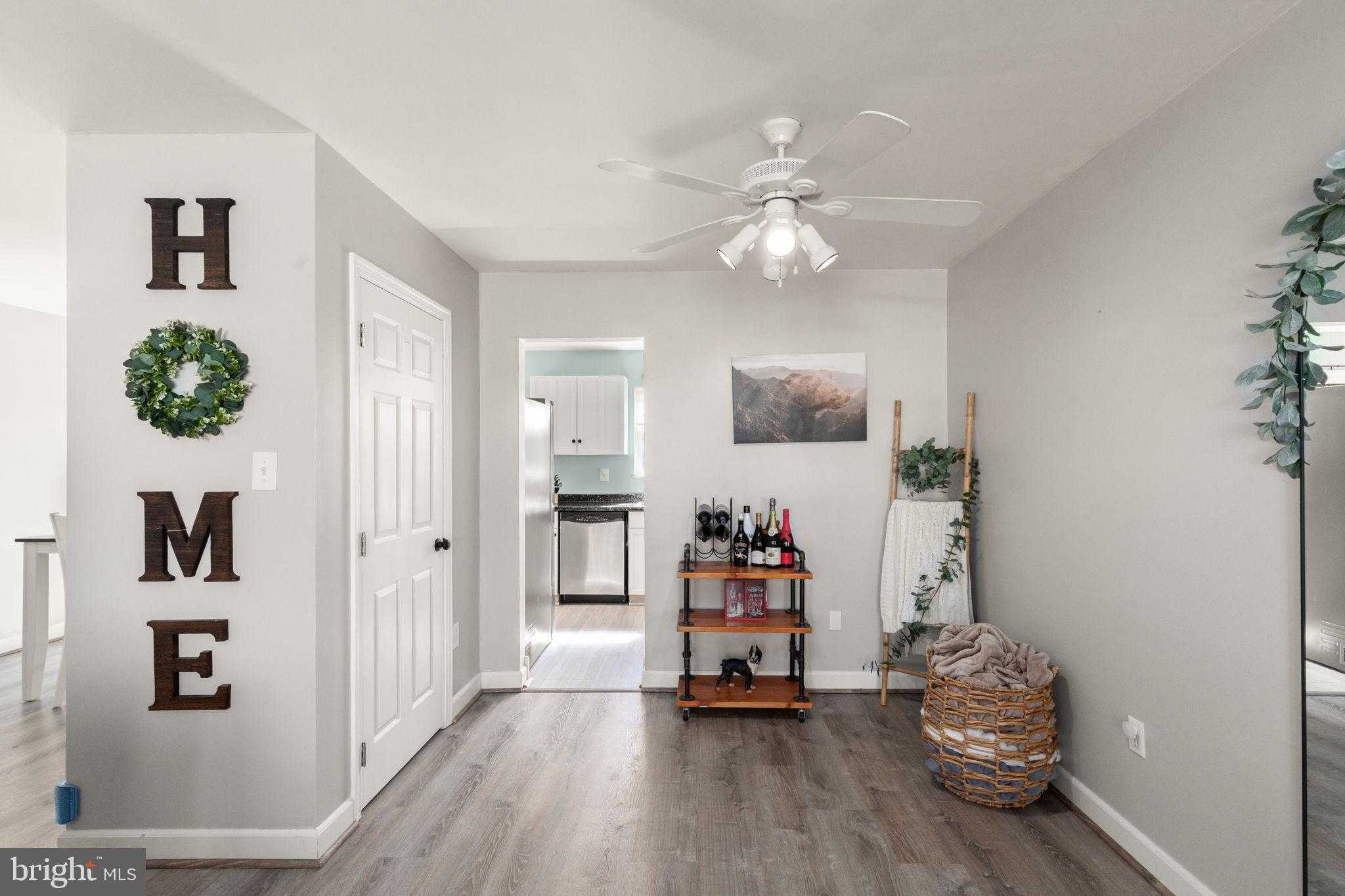 1838 Sherman Dr photo 8