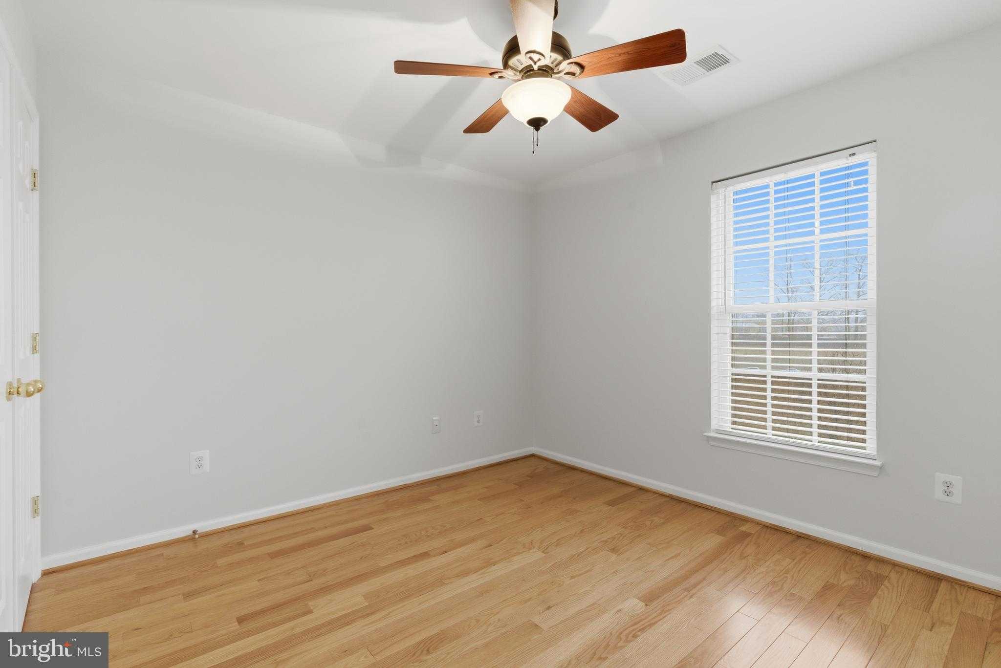 4477 Beacon Grove Cir photo 32