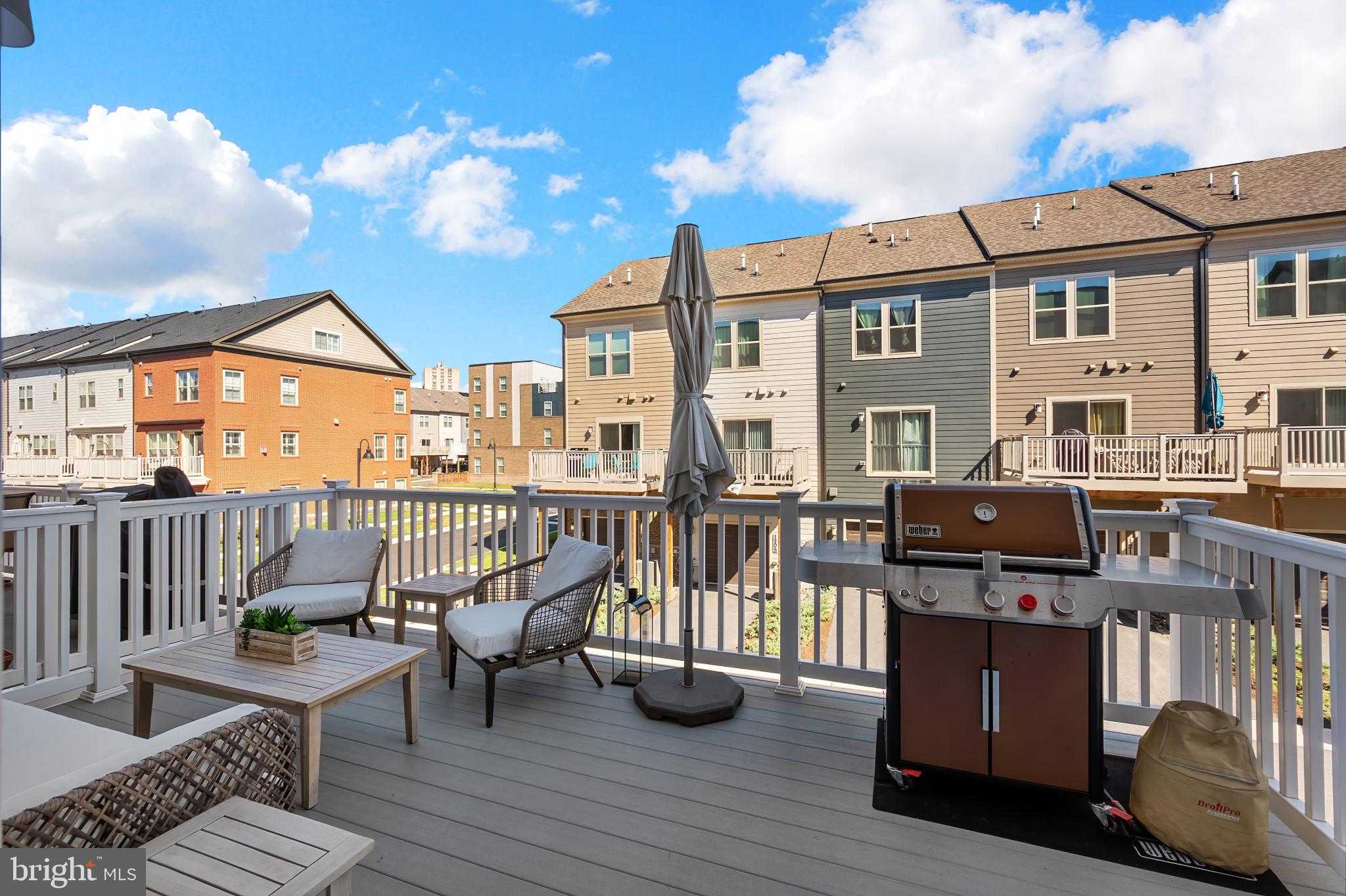 407 Armstrong Pl photo 25