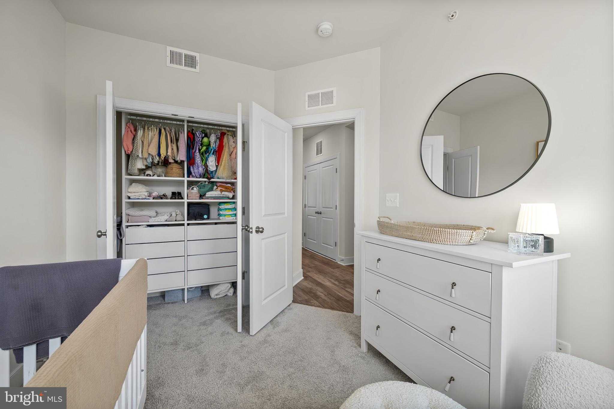 407 Armstrong Pl photo 34