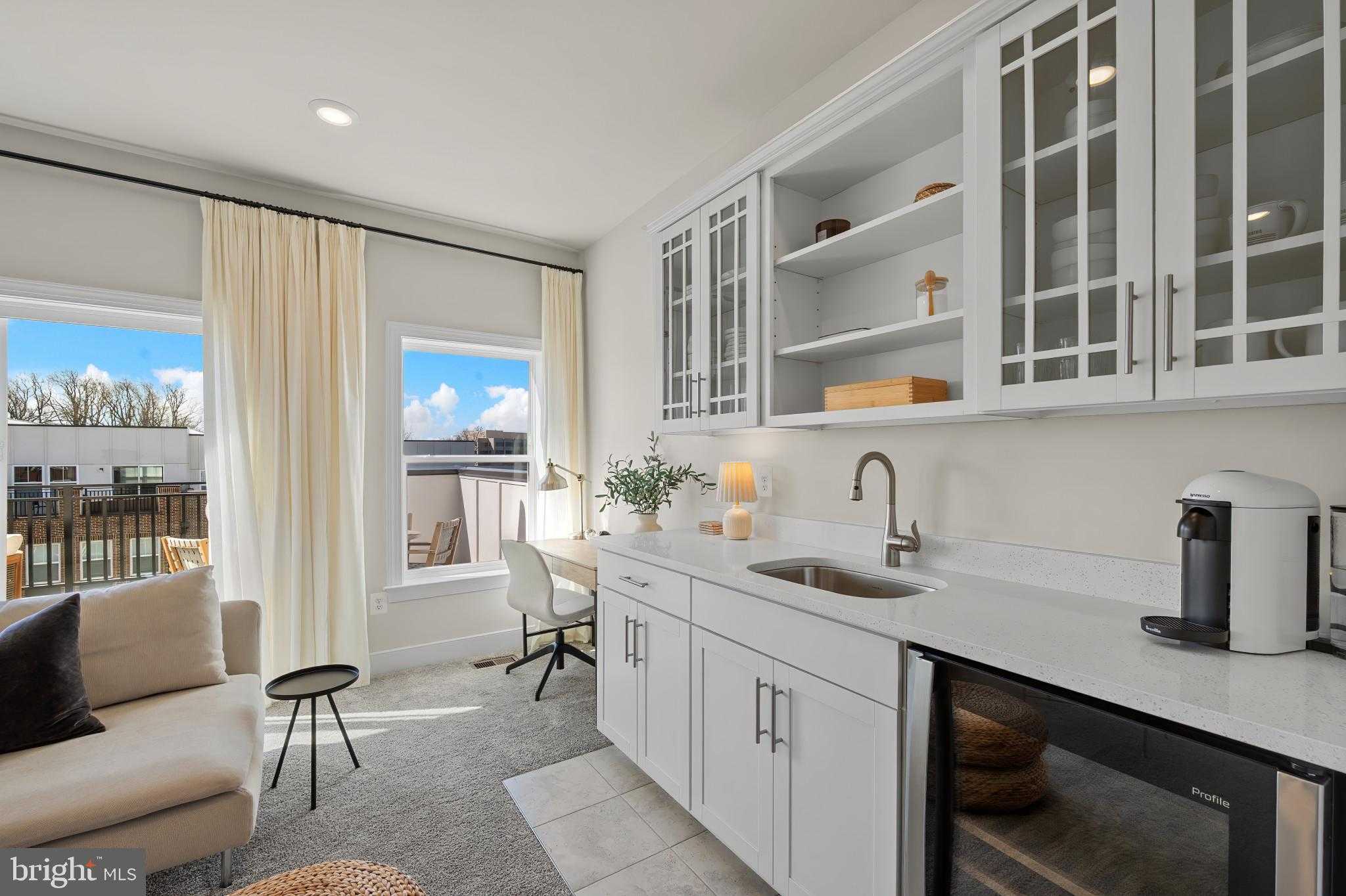 407 Armstrong Pl photo 38