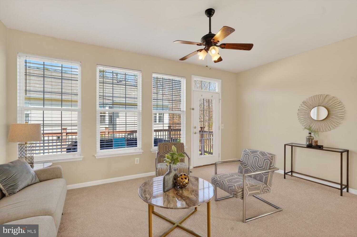 16837 Four Seasons Dr photo 2