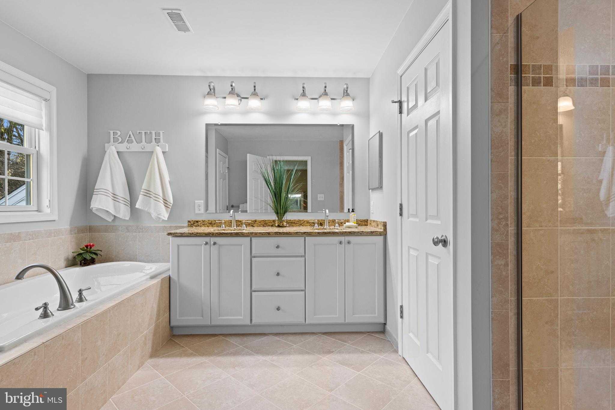 14 Dever Dr photo 43