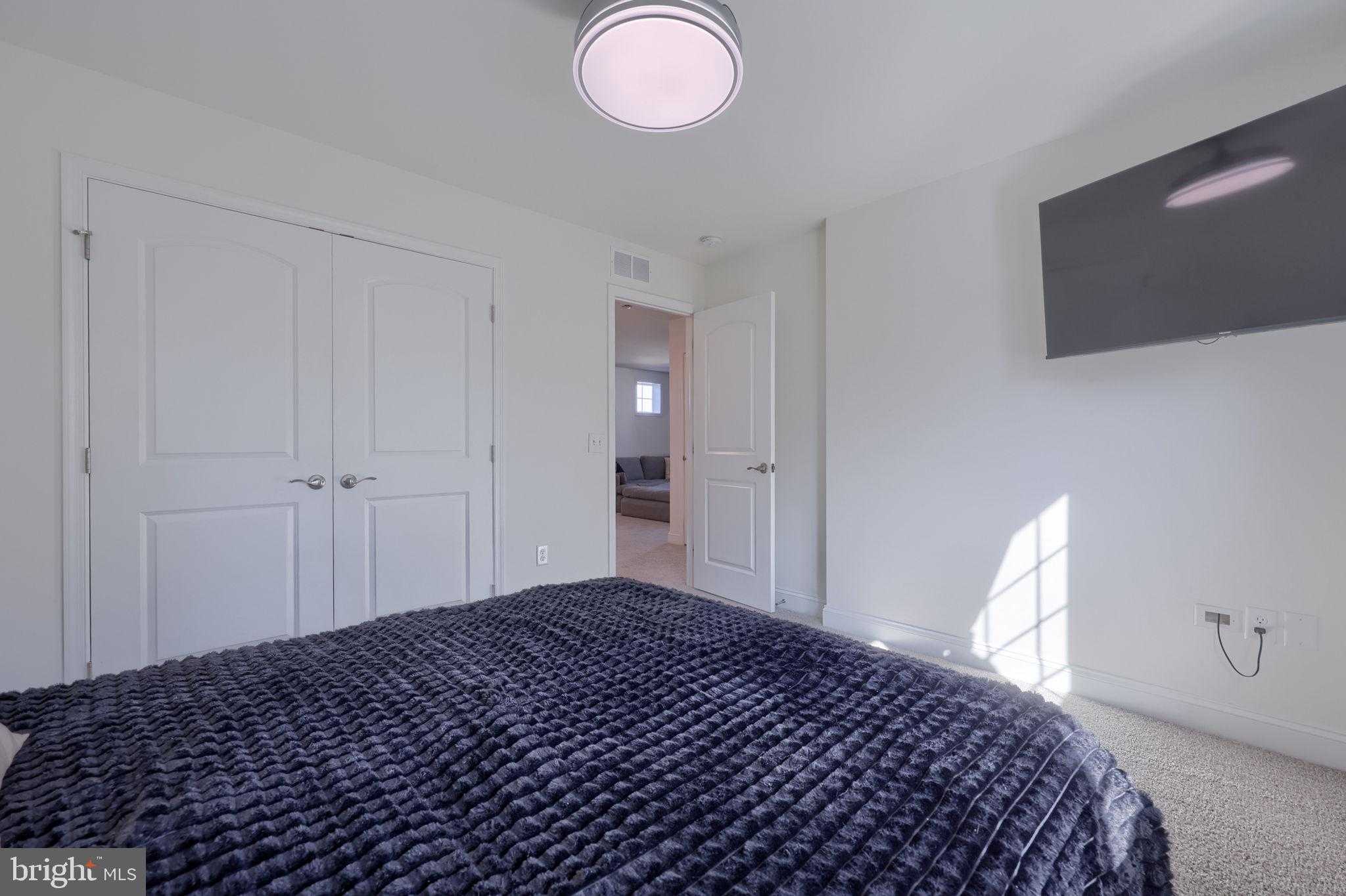 211 Bellaride Ln photo 36