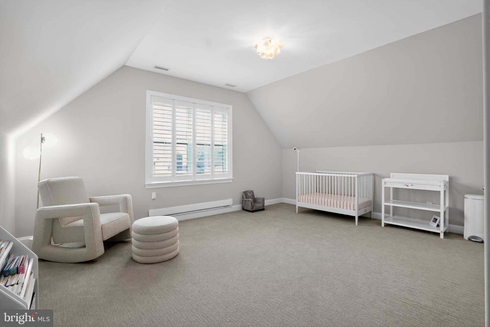 319 Whitemarsh Dr photo 10