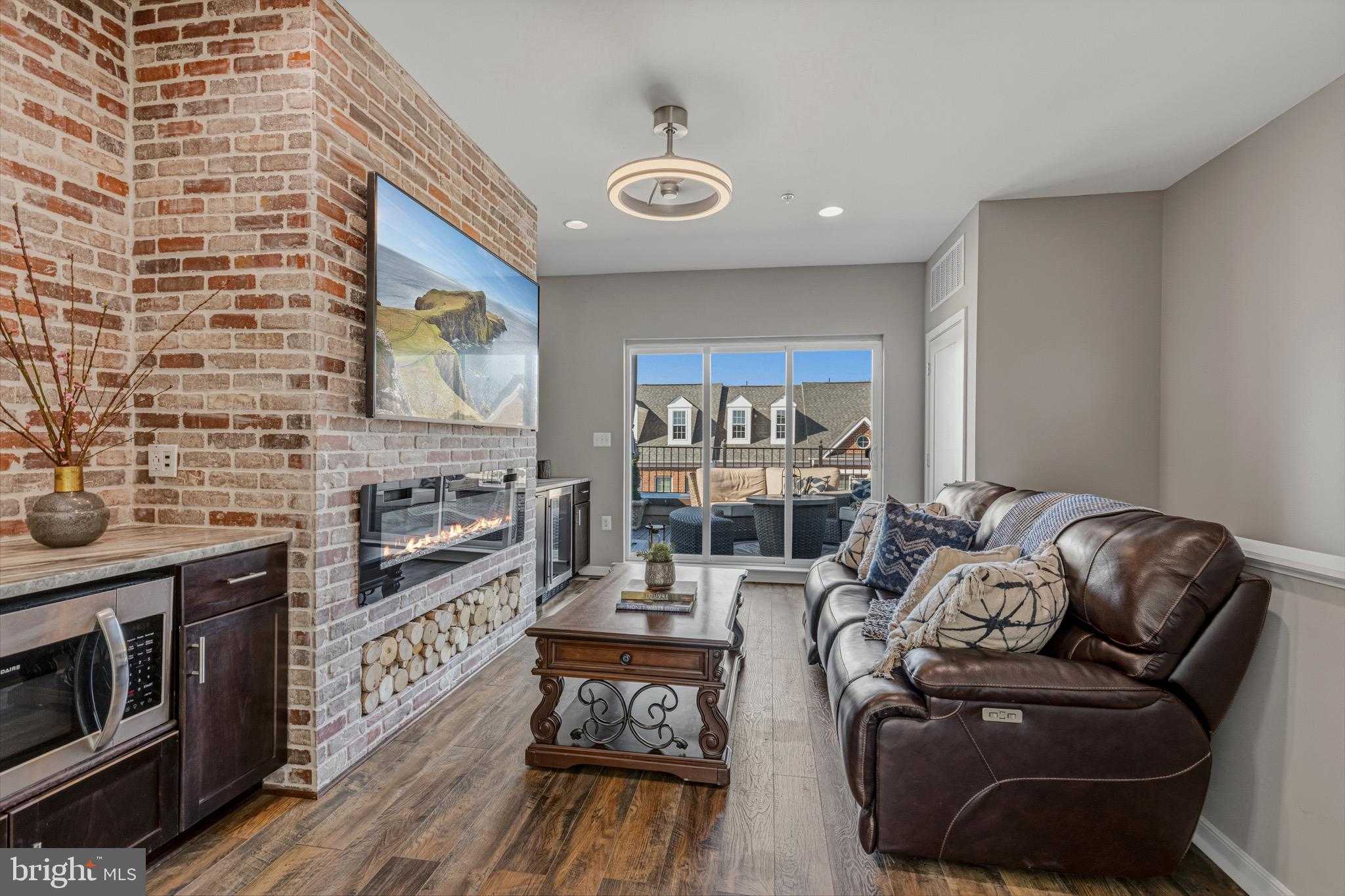 261 Crescent Station Ter SE photo 24