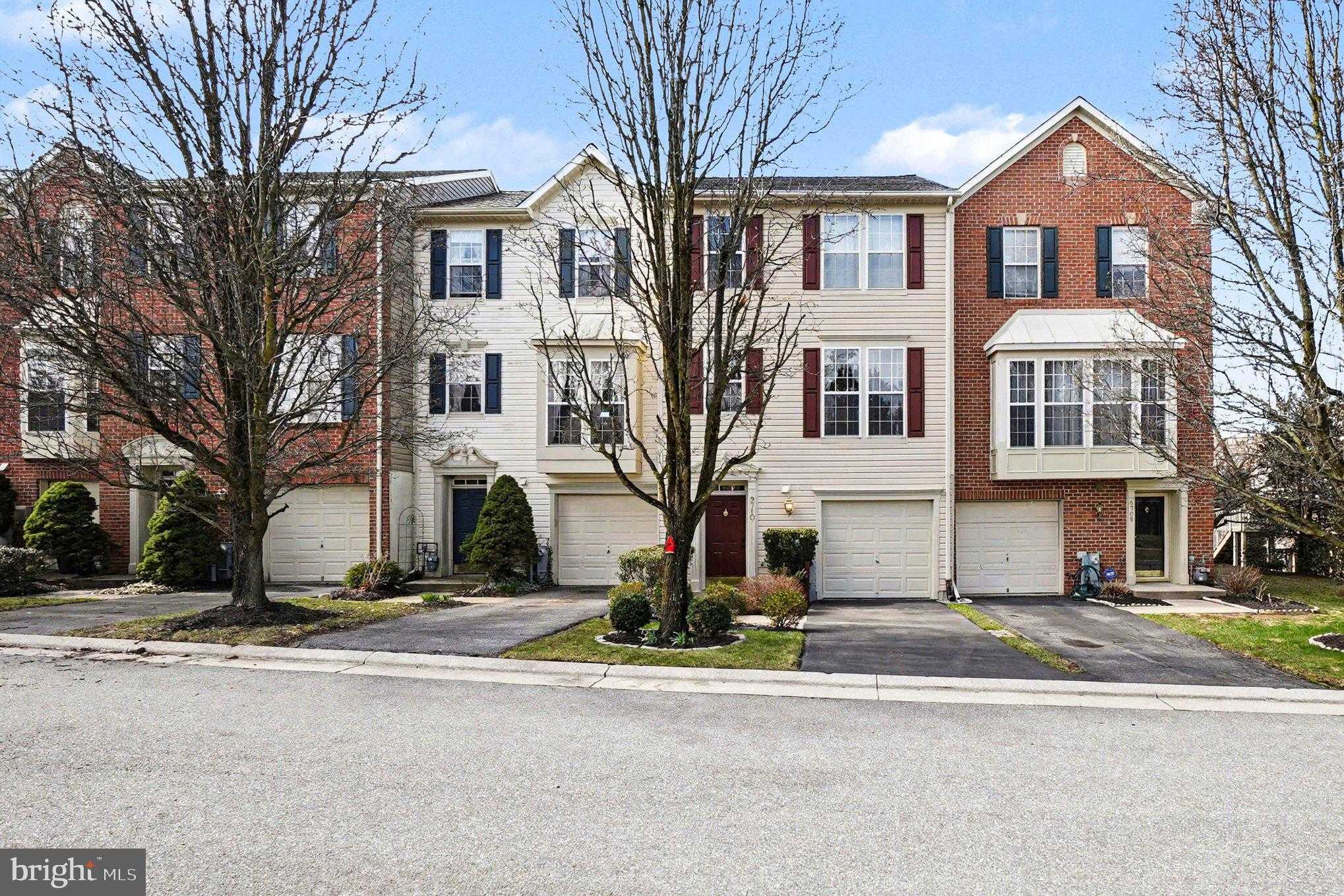 9710 Morningview Cir photo 2