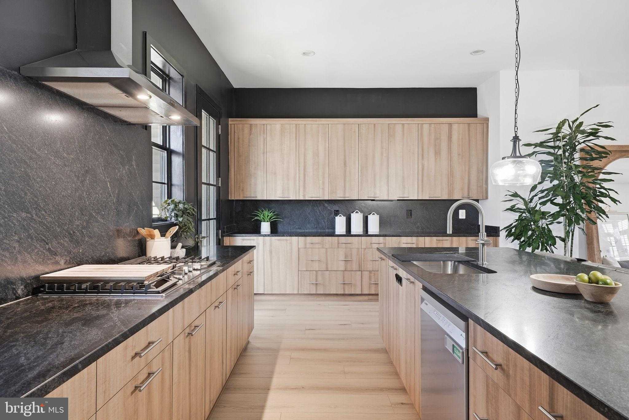 43403 Fifeville Sq photo 18