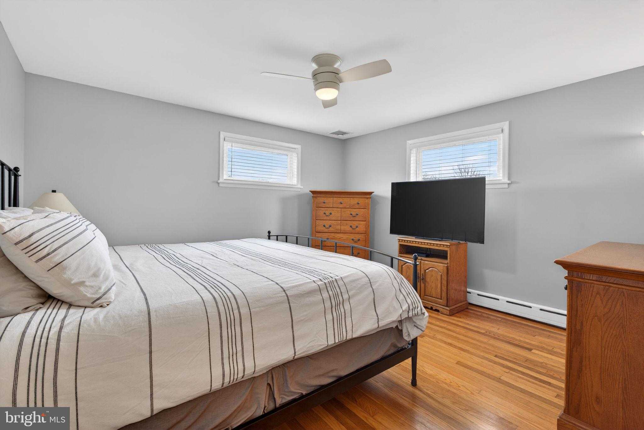 409 Delta St photo 19