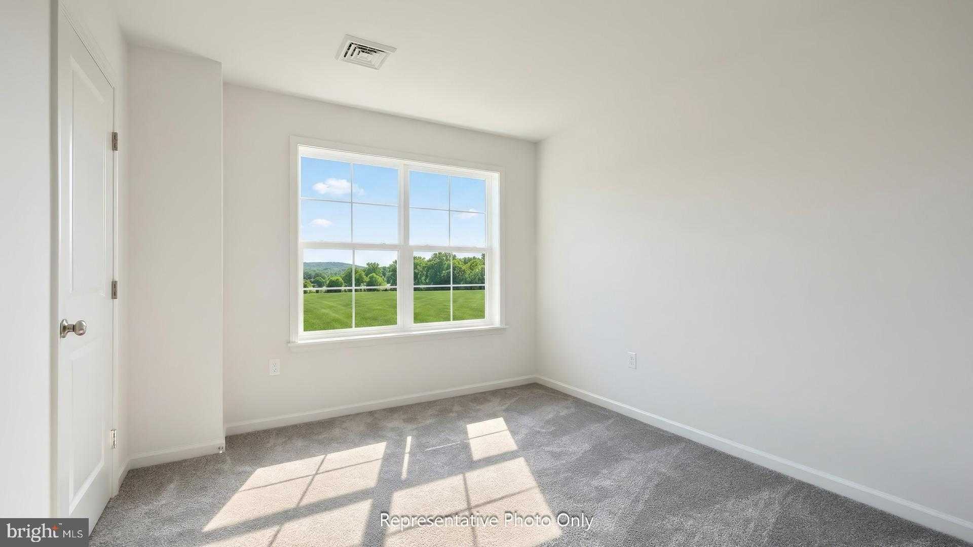 7477 Saint Patrick CT photo 23