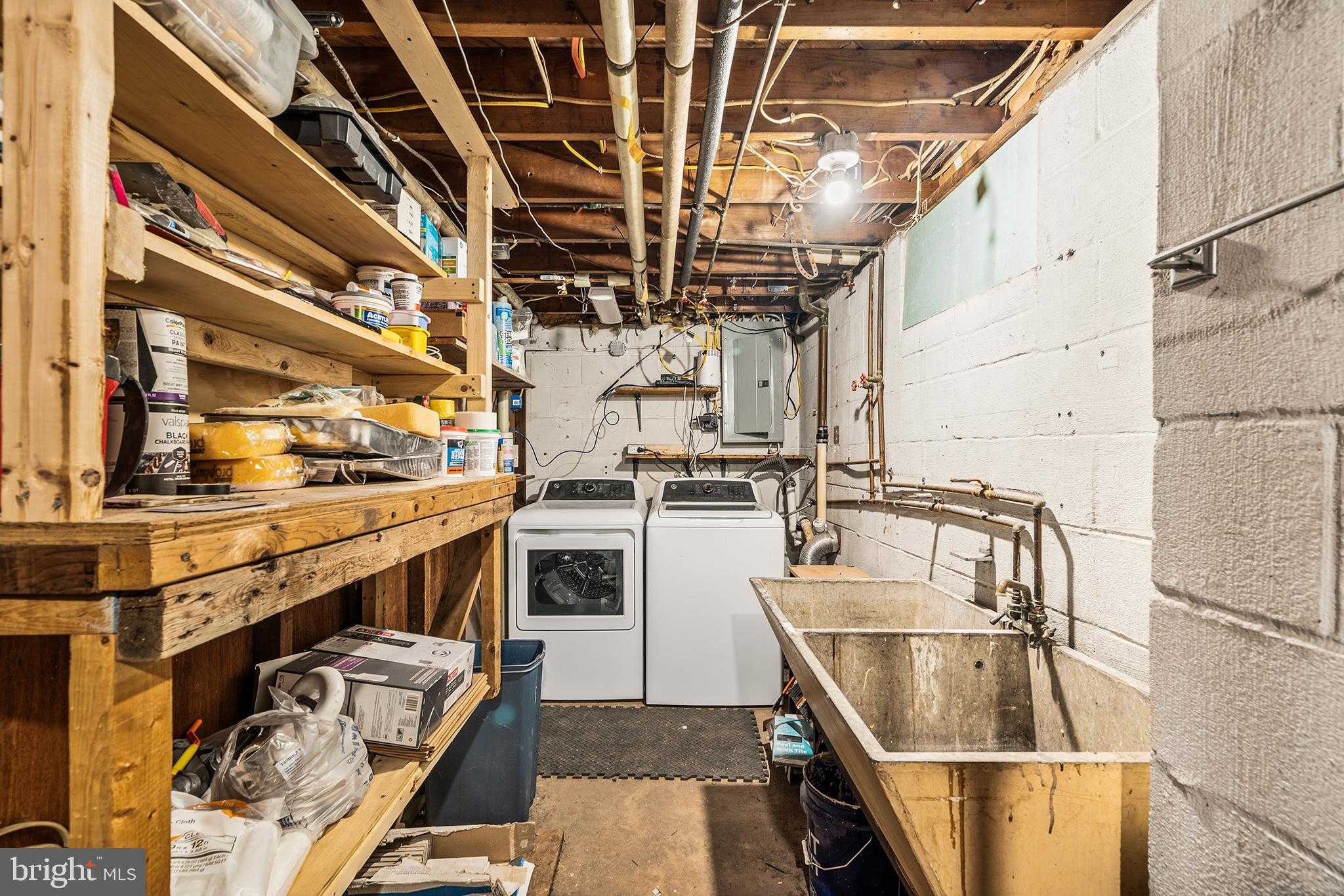 462 Clearview St photo 29