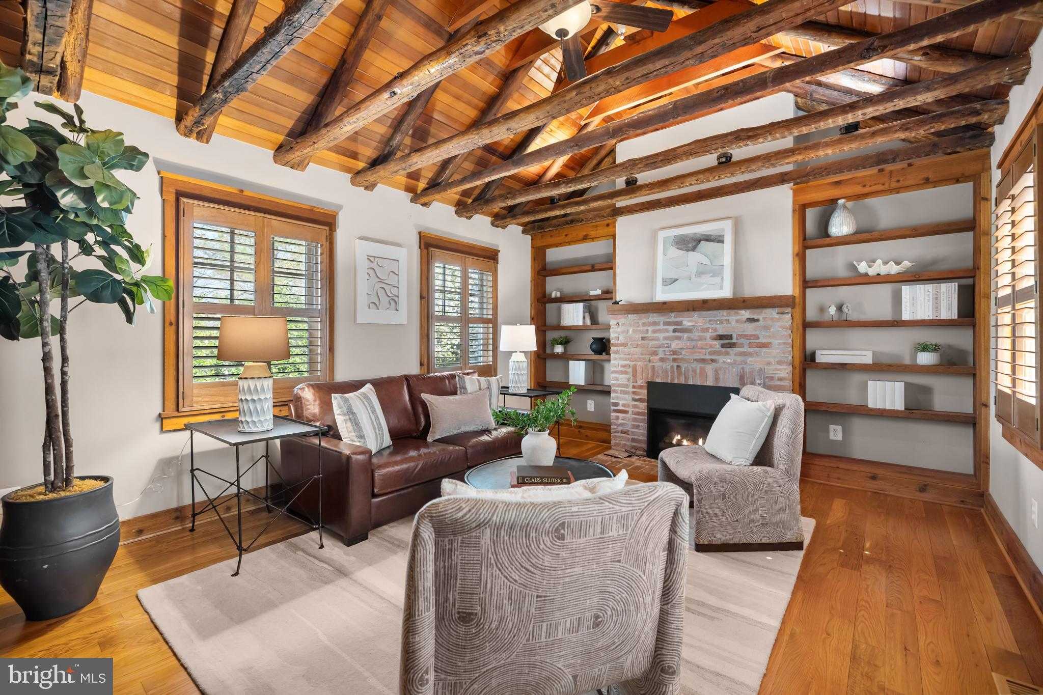 4027 Colonel Mendez Way photo 31