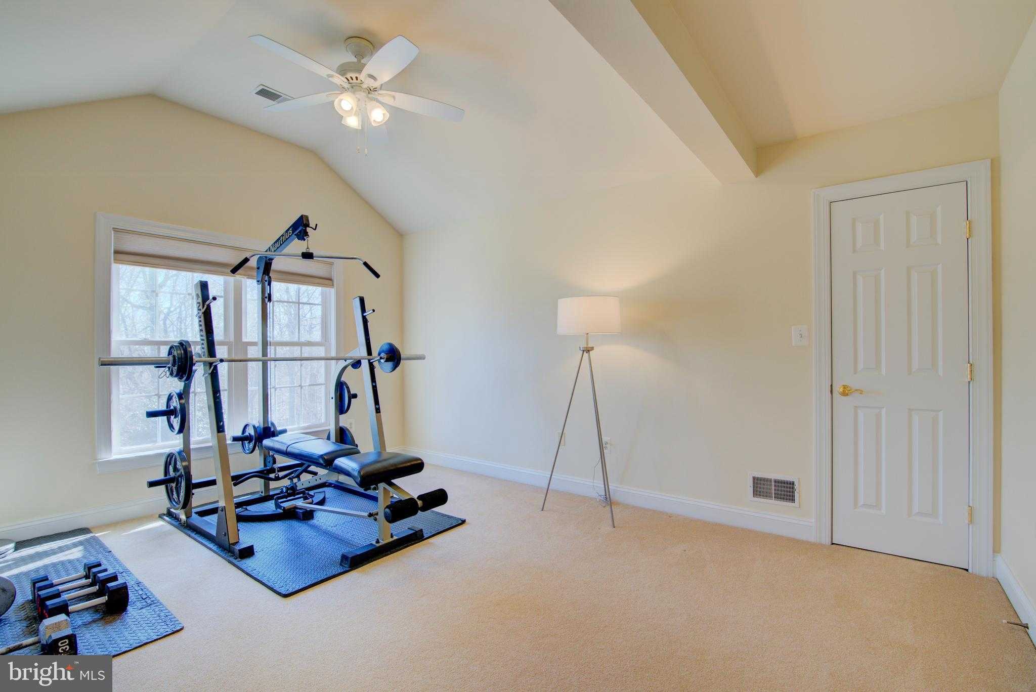 7690 Oak Field CT photo 37