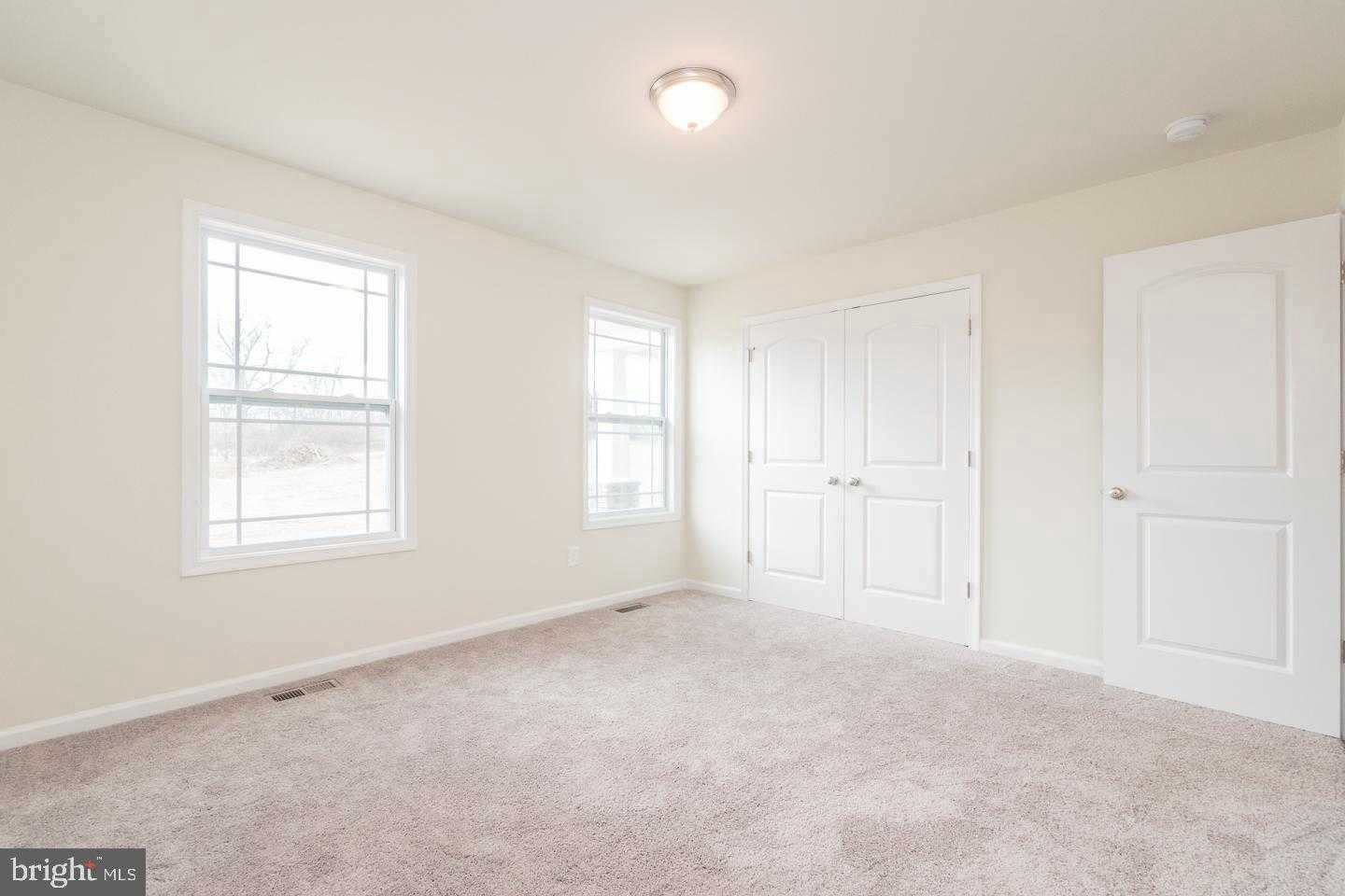 Friendship Dr photo 16