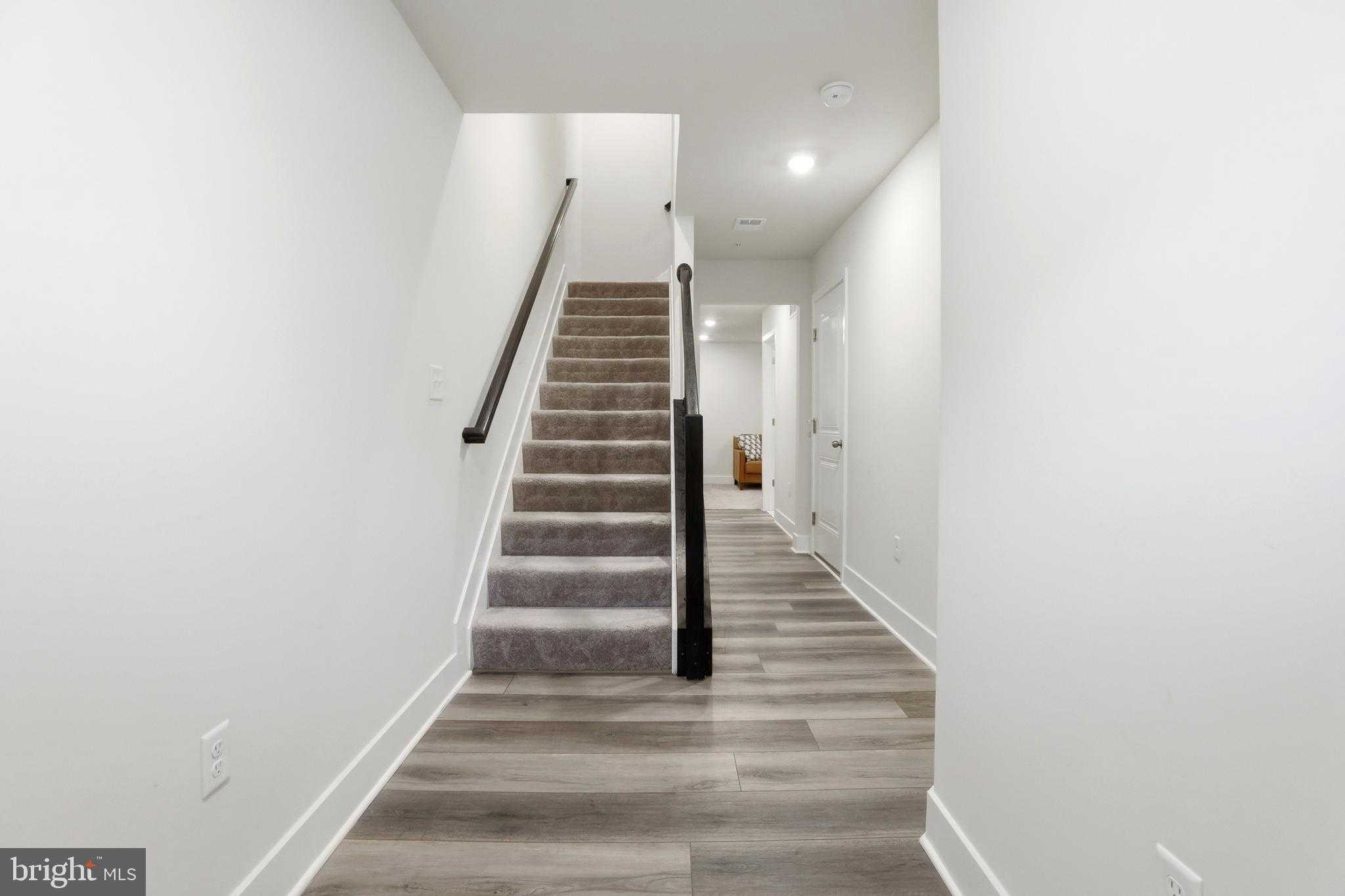 11802 Summer Woods Pl photo 6