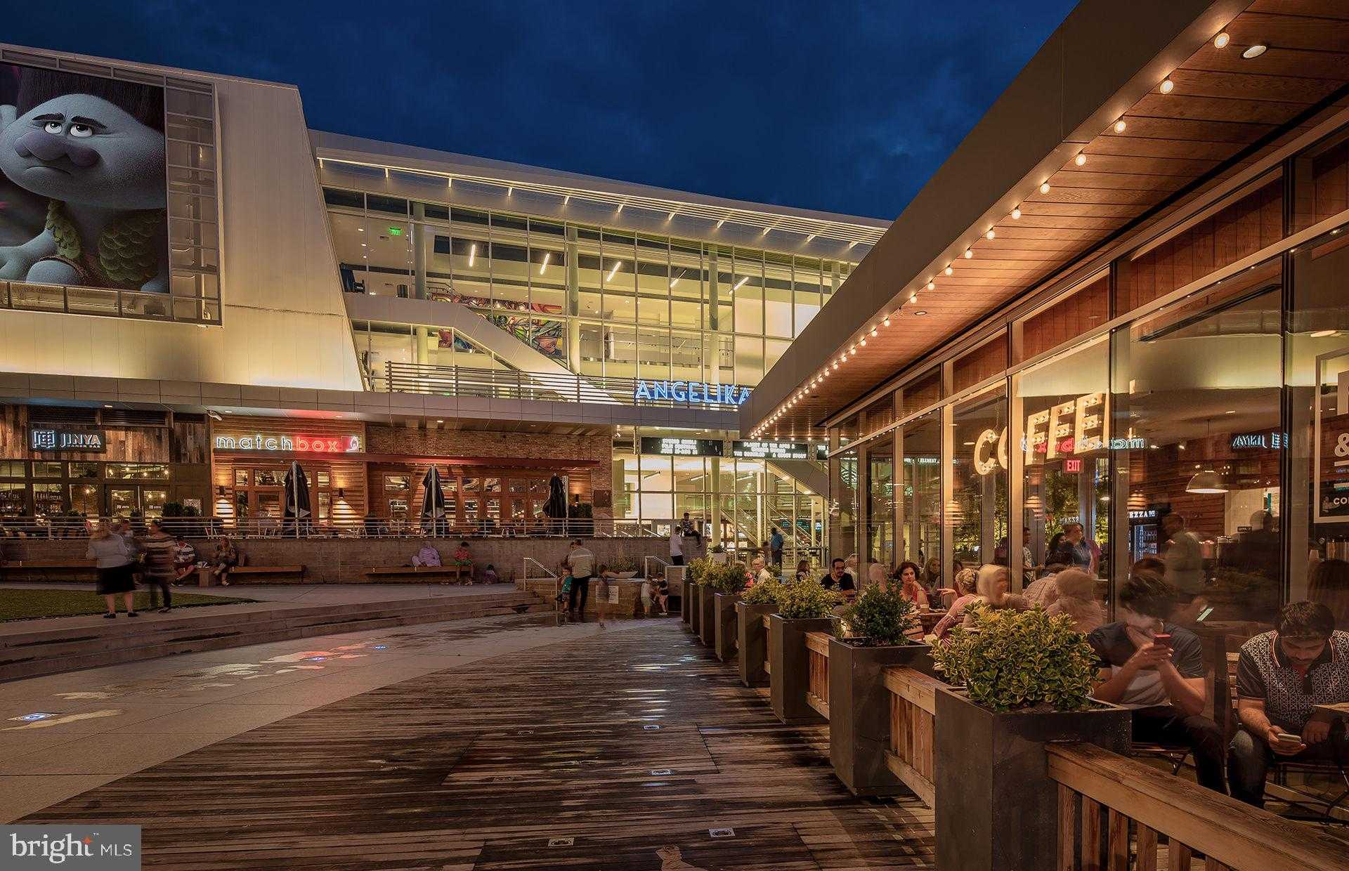 9540 Bastille St photo 32