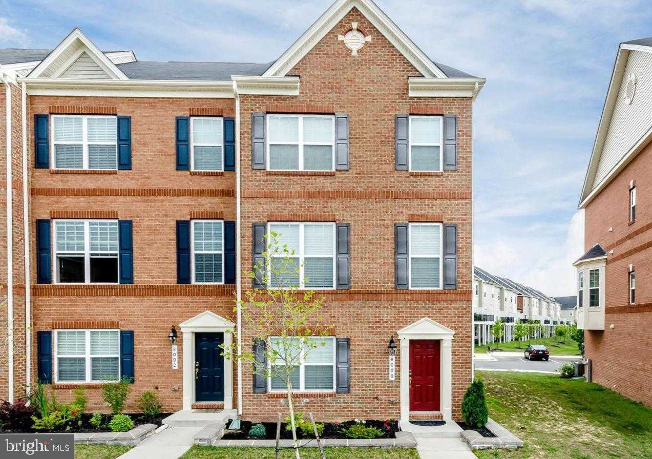 8000 Blue Stream Dr photo 2