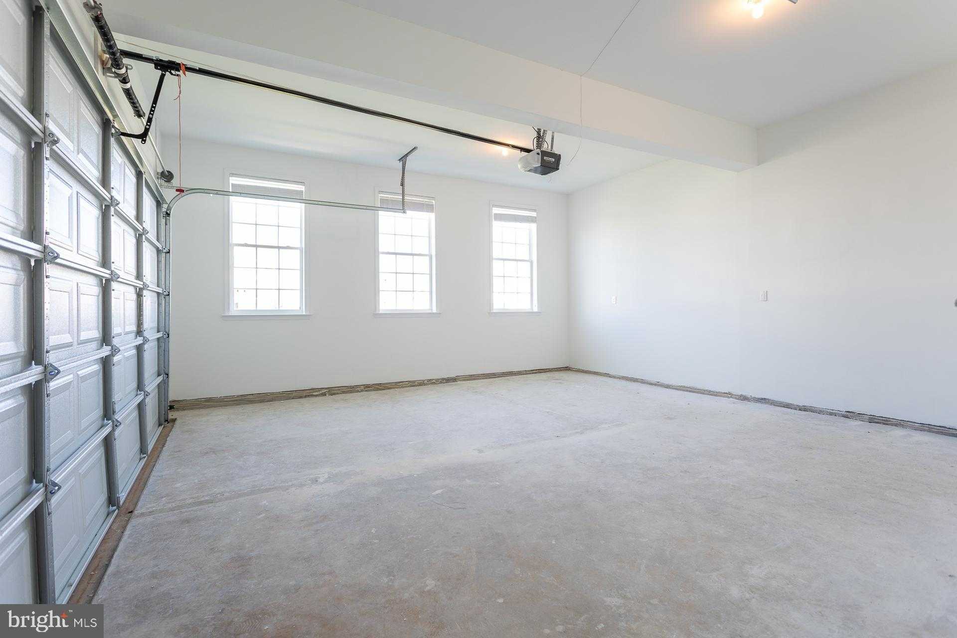 Marquee Farm Rd photo 38