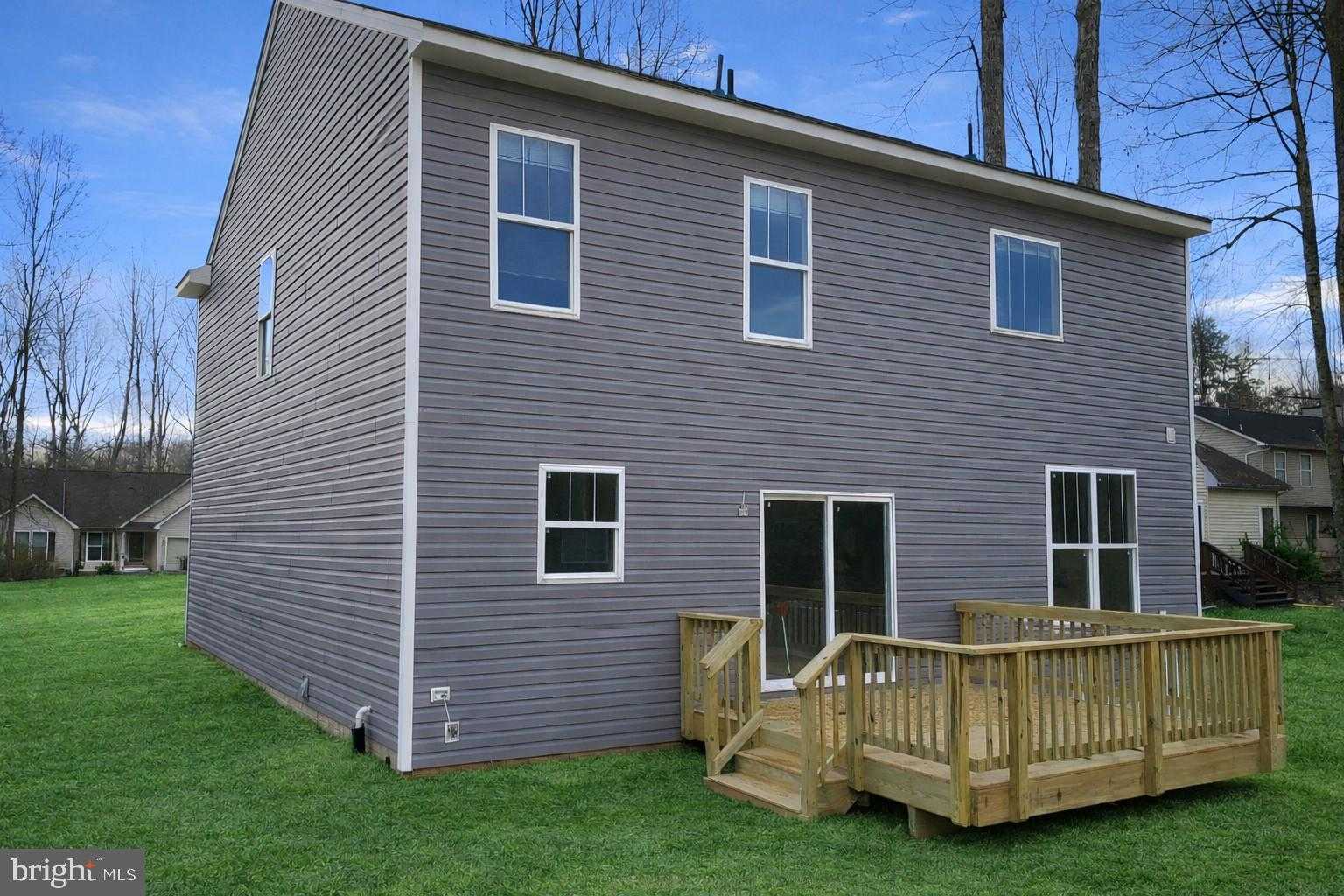 502 Liberty Blvd photo 2